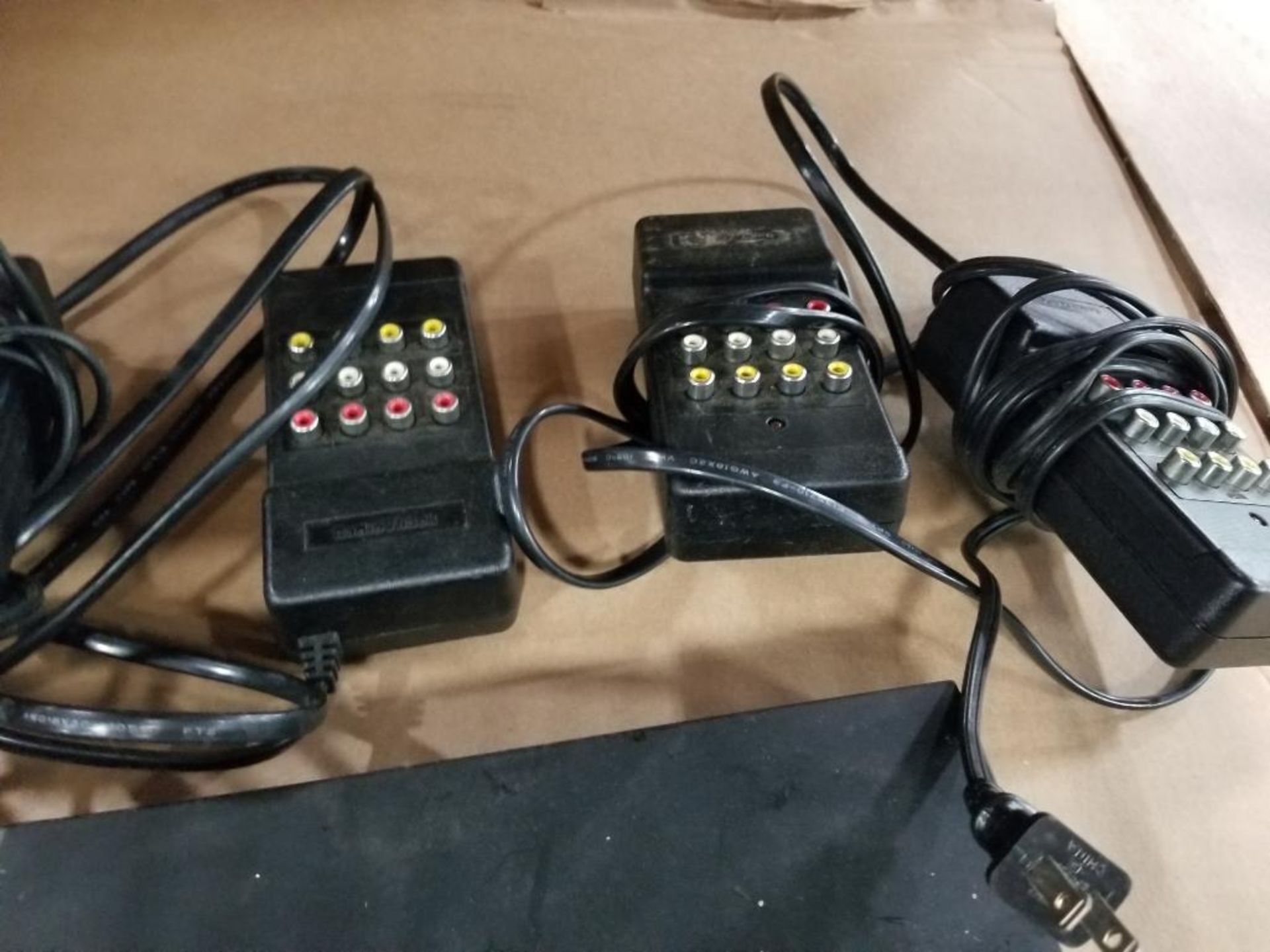 Assorted electrical audio switch equipment. RadioShack, Sony, Pioneer. - Image 12 of 14