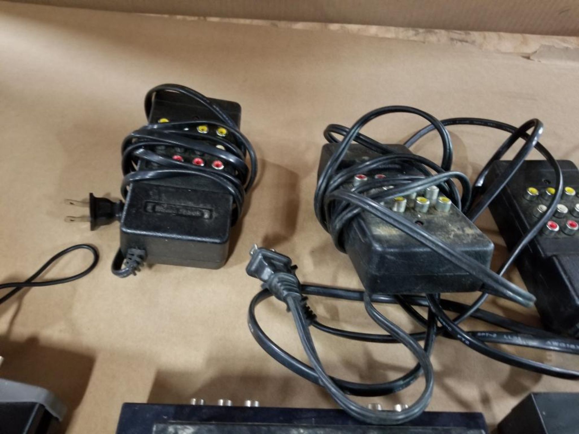 Assorted electrical audio switch equipment. RadioShack, Sony, Pioneer. - Image 11 of 14