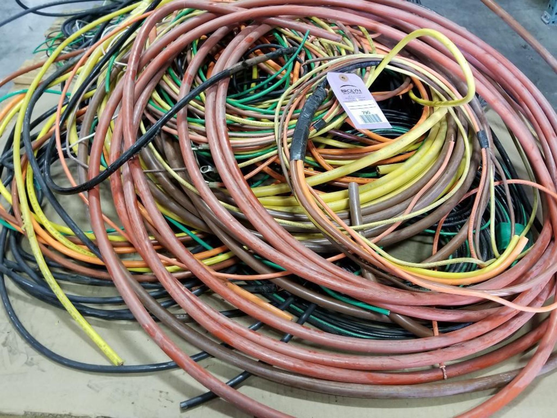 Pallet of assorted electrical wiring. - Image 6 of 9