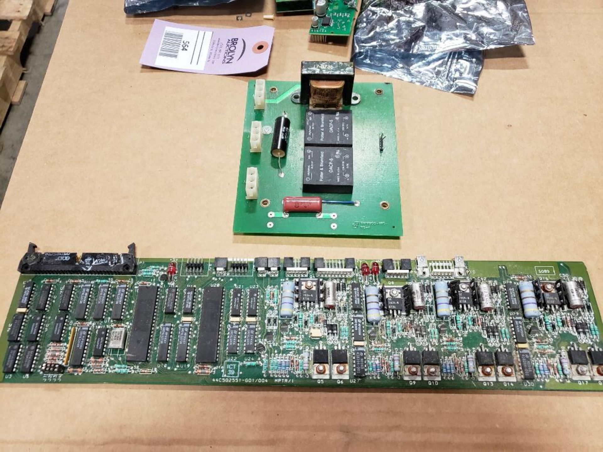 Assorted electrical control boards. - Image 2 of 10