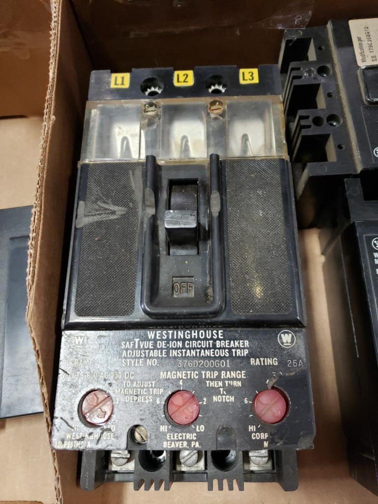 Qty 3 - Assorted electrical circuit breaker. Westinghouse. - Image 2 of 4