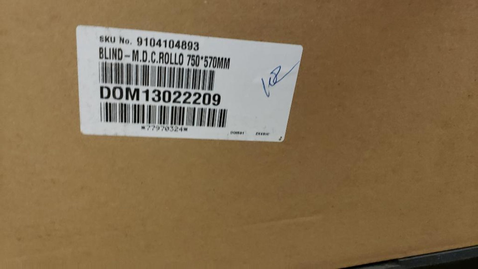 Qty 168 - Dometic rollo blind. Part number DOM13022209. New in box. - Image 2 of 2