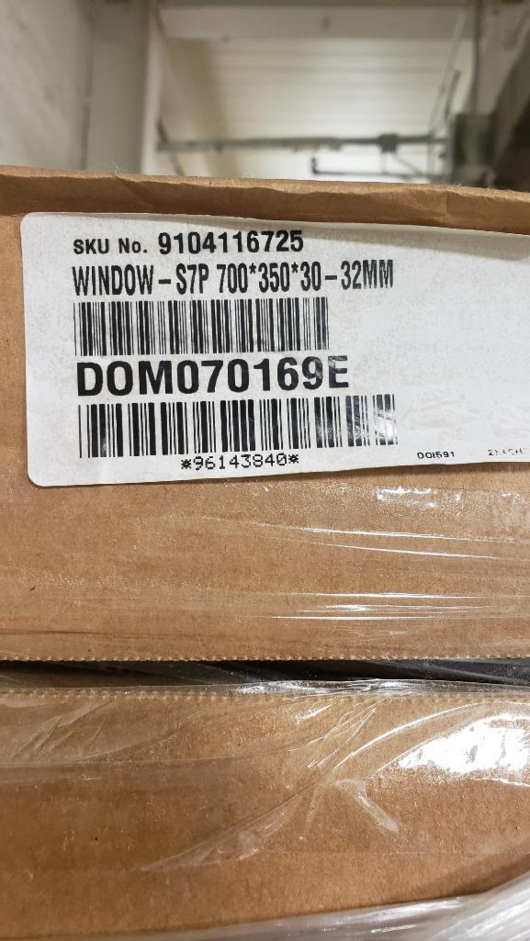 Qty 14 - Dometic window. Part number DOM070169E. New in box. - Image 3 of 3