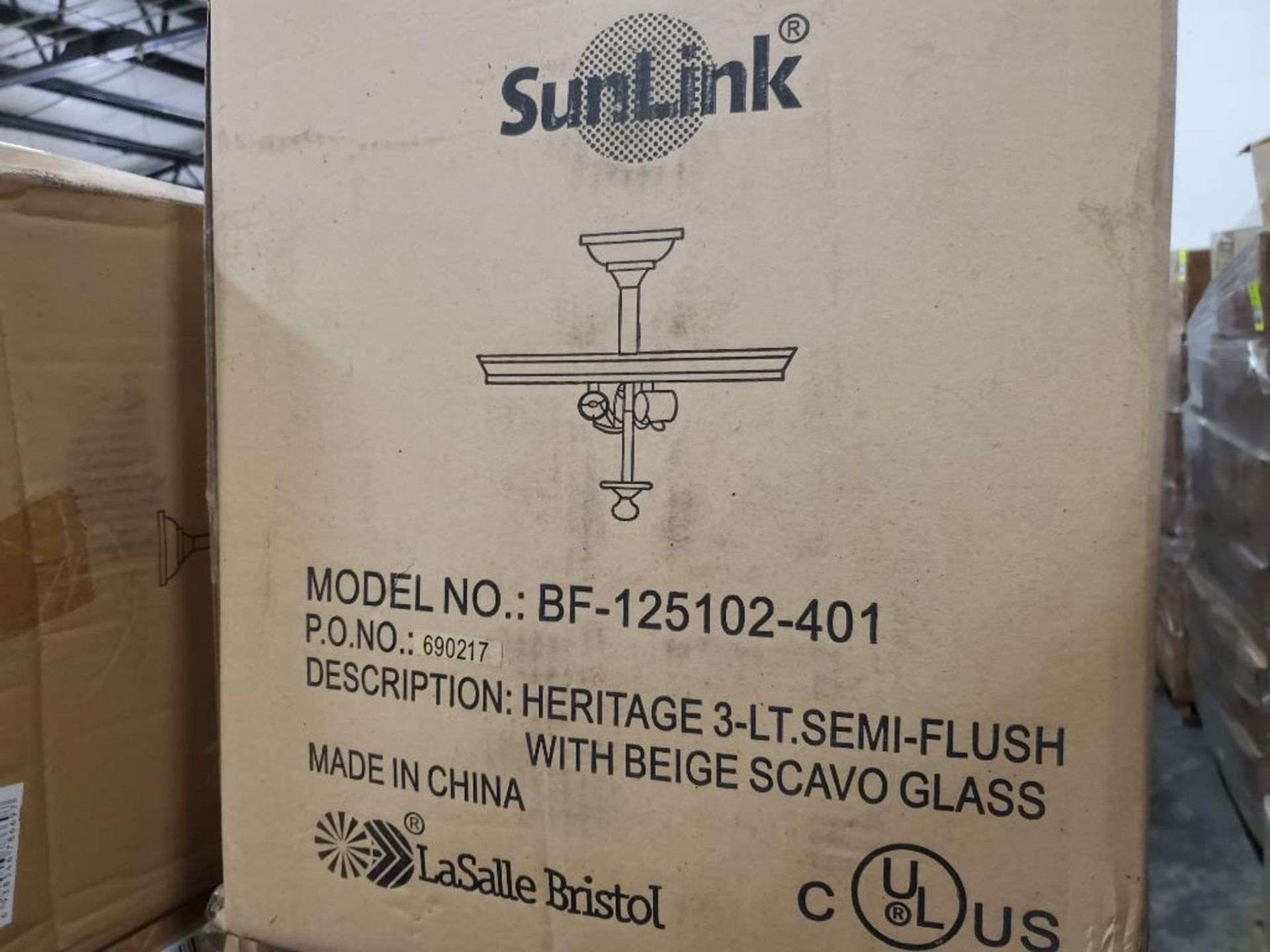 Qty 96 - SunLink 120 volt 3-bulb light. Part #BF-125102-401. New in bulk box. - Image 7 of 8