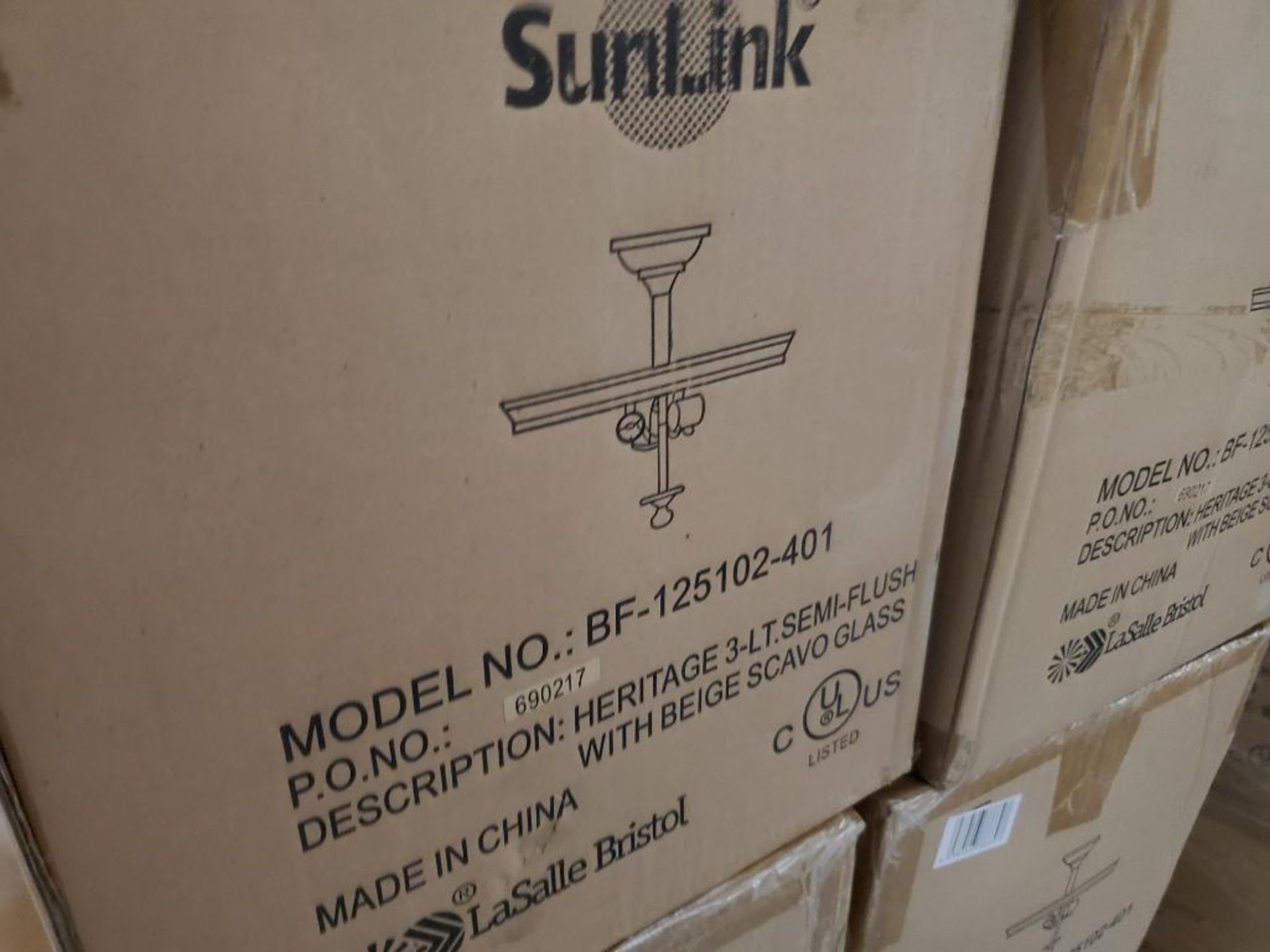 Qty 96 - SunLink 120 volt 3-bulb light. Part #BF-125102-401. New in bulk box. - Image 7 of 7