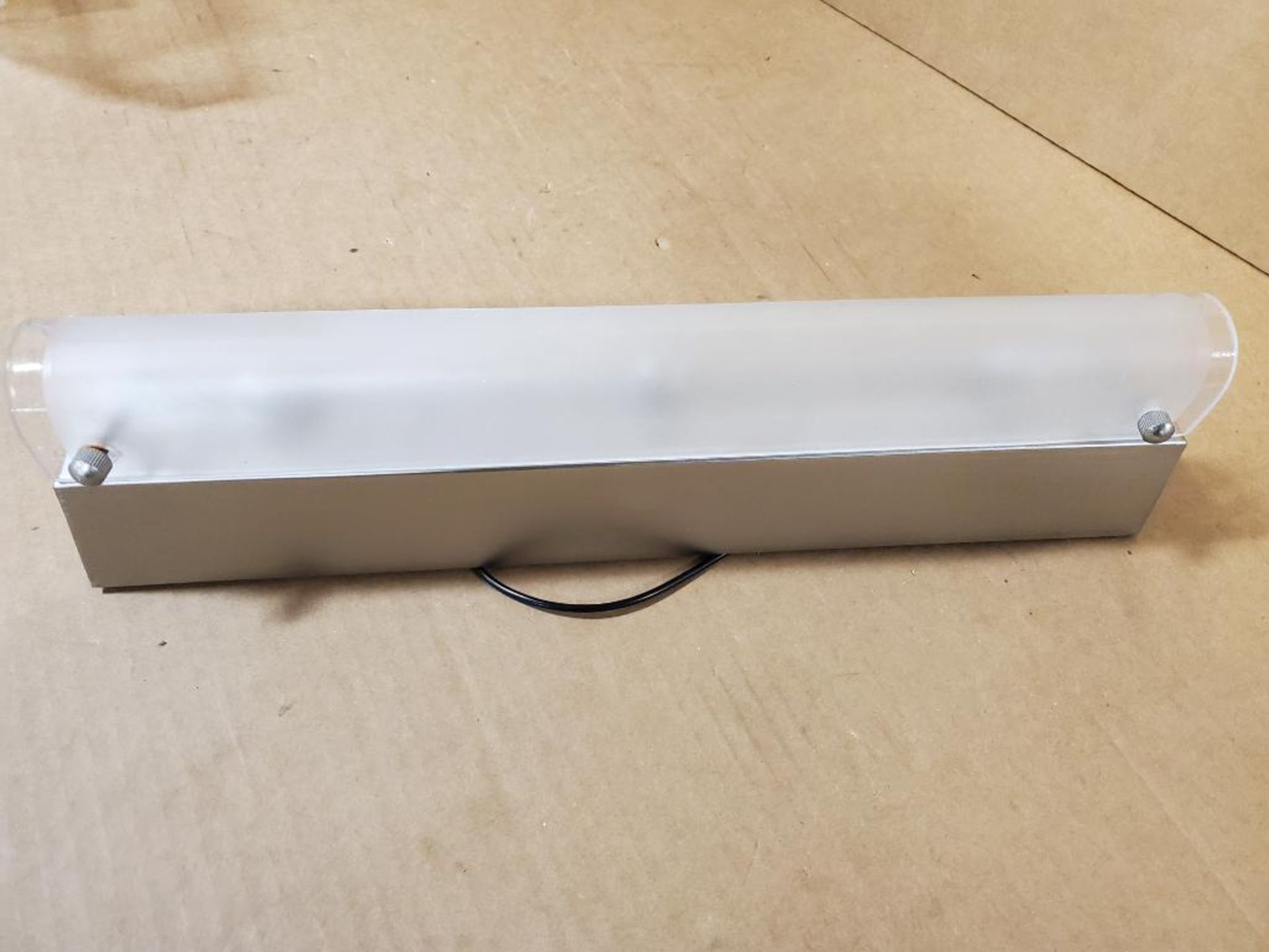 Qty 104 - SunLink 3-LT bath bar. 15" long. Model RV-133815-401. New in bulk box. - Image 2 of 12