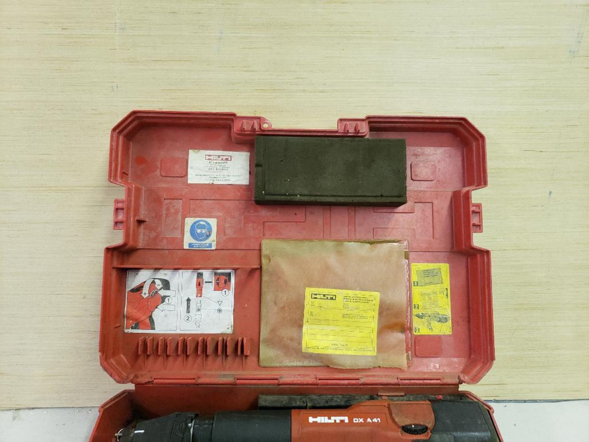 Hilti DXA41 powder actuated tool, with MX72 magazine. - Image 5 of 9