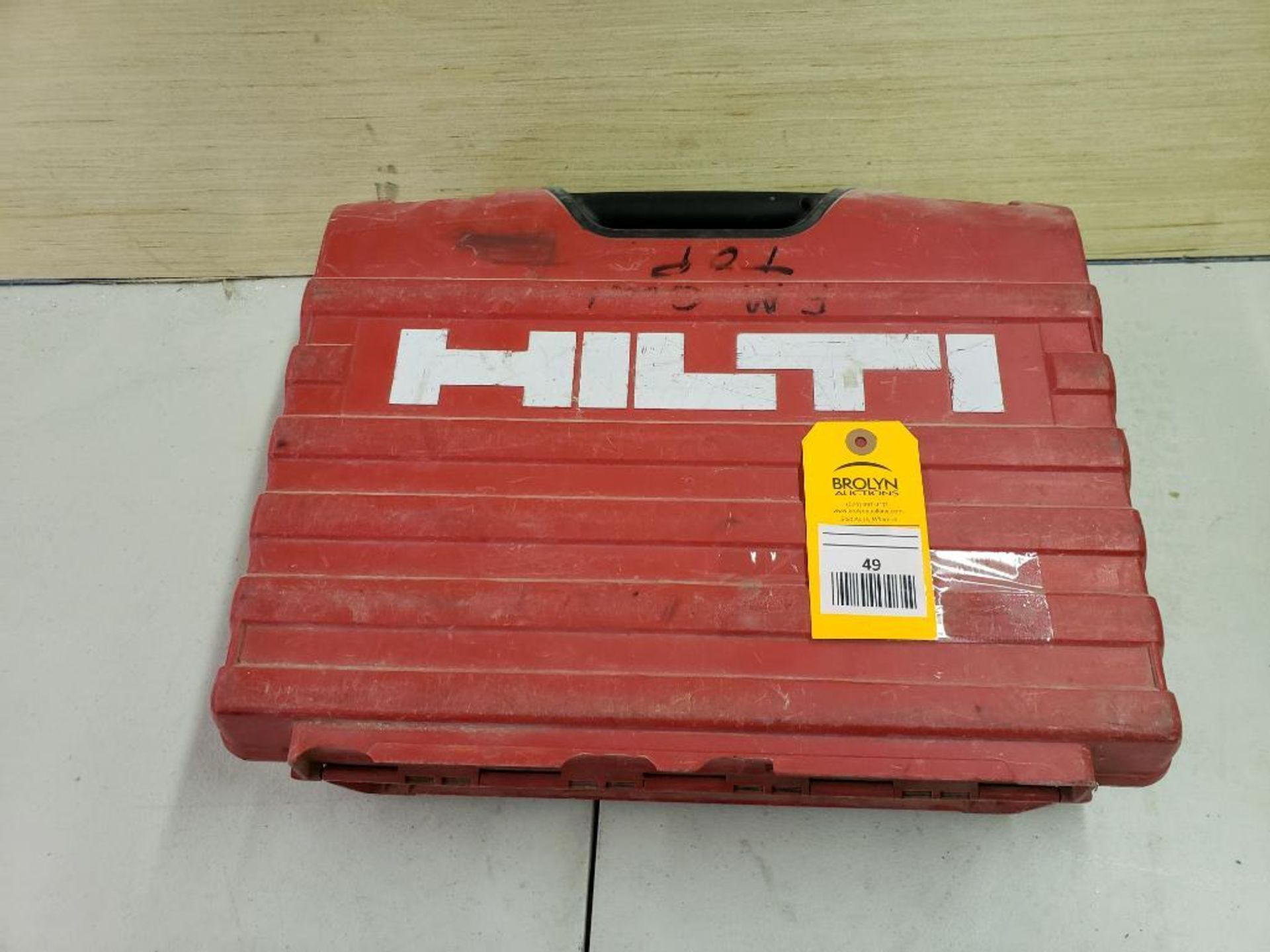 Hilti DX460 powder actuated fastening tool, with MX72 nail magazine. - Image 2 of 8