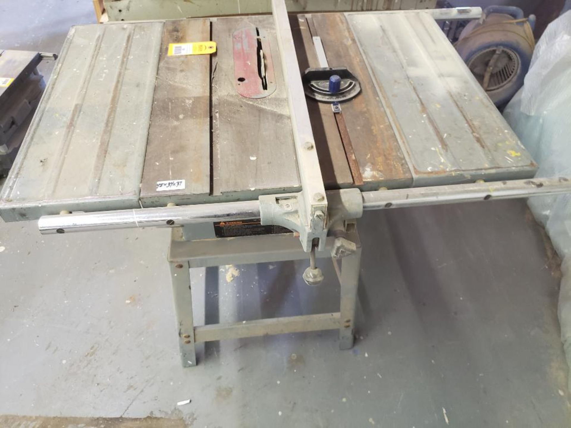 10" Delta table saw.