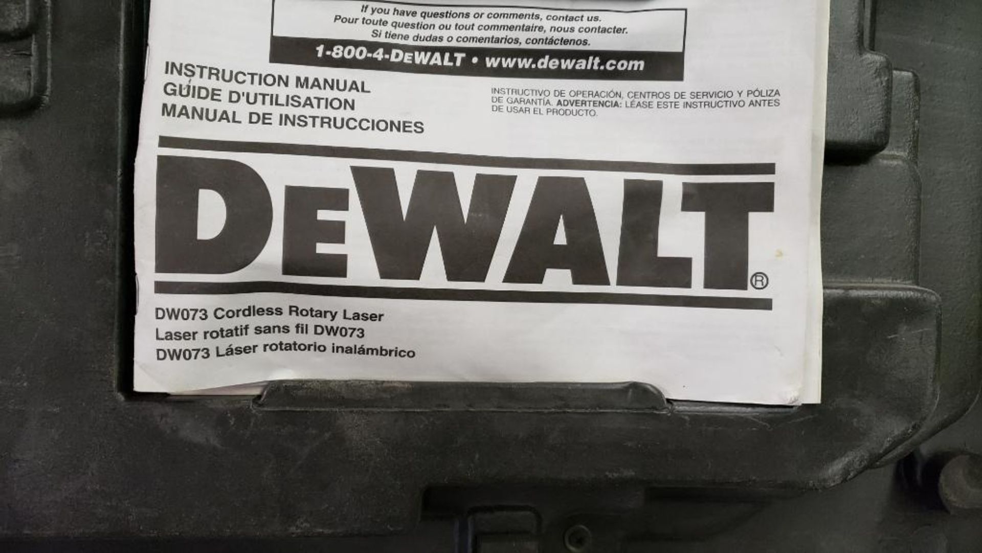 DeWalt DW073 cordless rotary laser, DW0732 digital laser detector. - Image 10 of 10