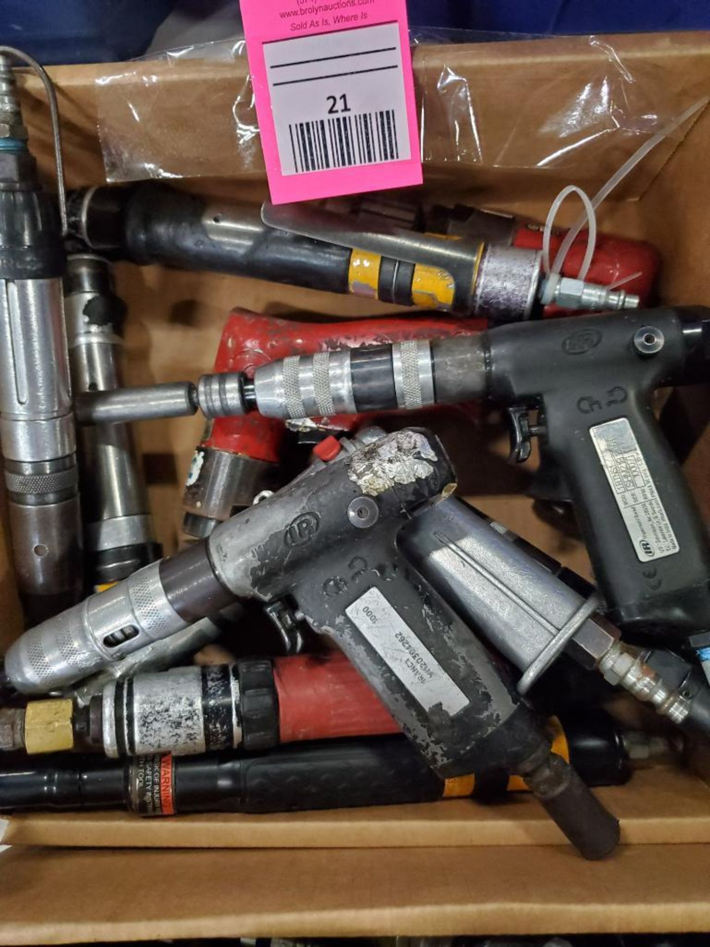 Assorted air tools. Drivers. - Image 2 of 4