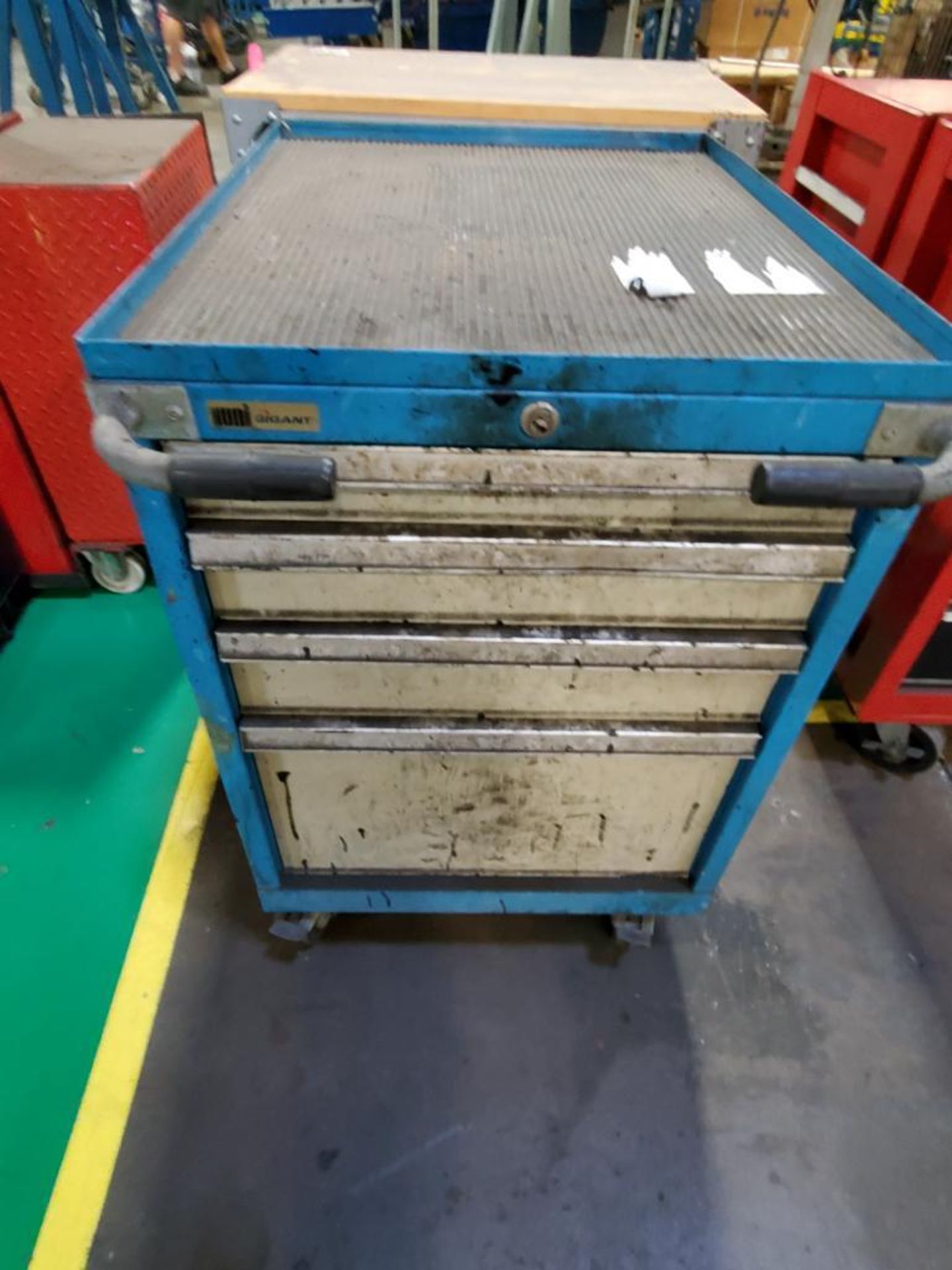 Qty 2 - Assorted tool boxes. Huni Gigant. 28x18x35, 23x29x34 WxDxH. - Image 4 of 6