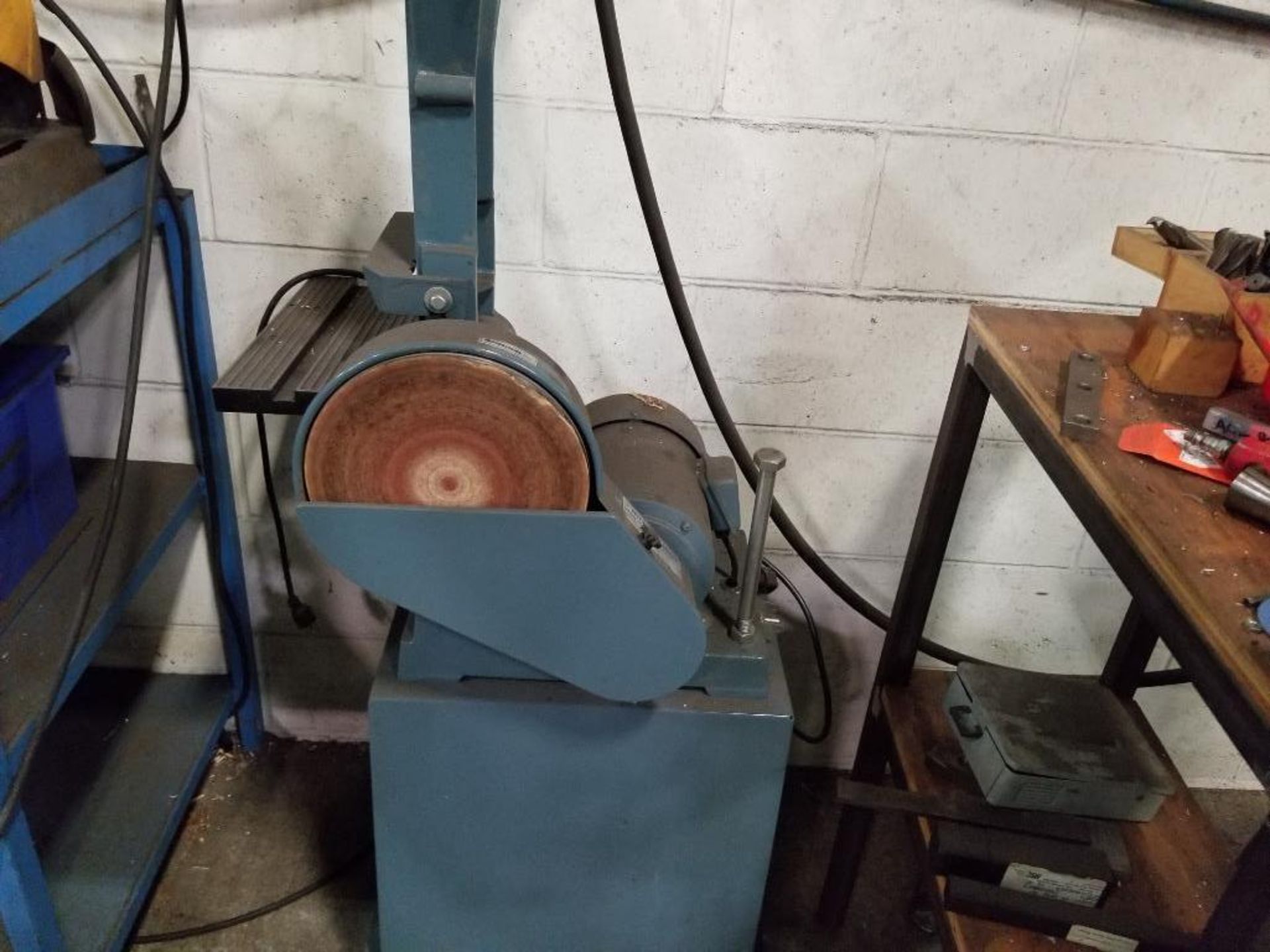 Model 09514506 6" Belt & 9" Disc Sander. - Image 3 of 5