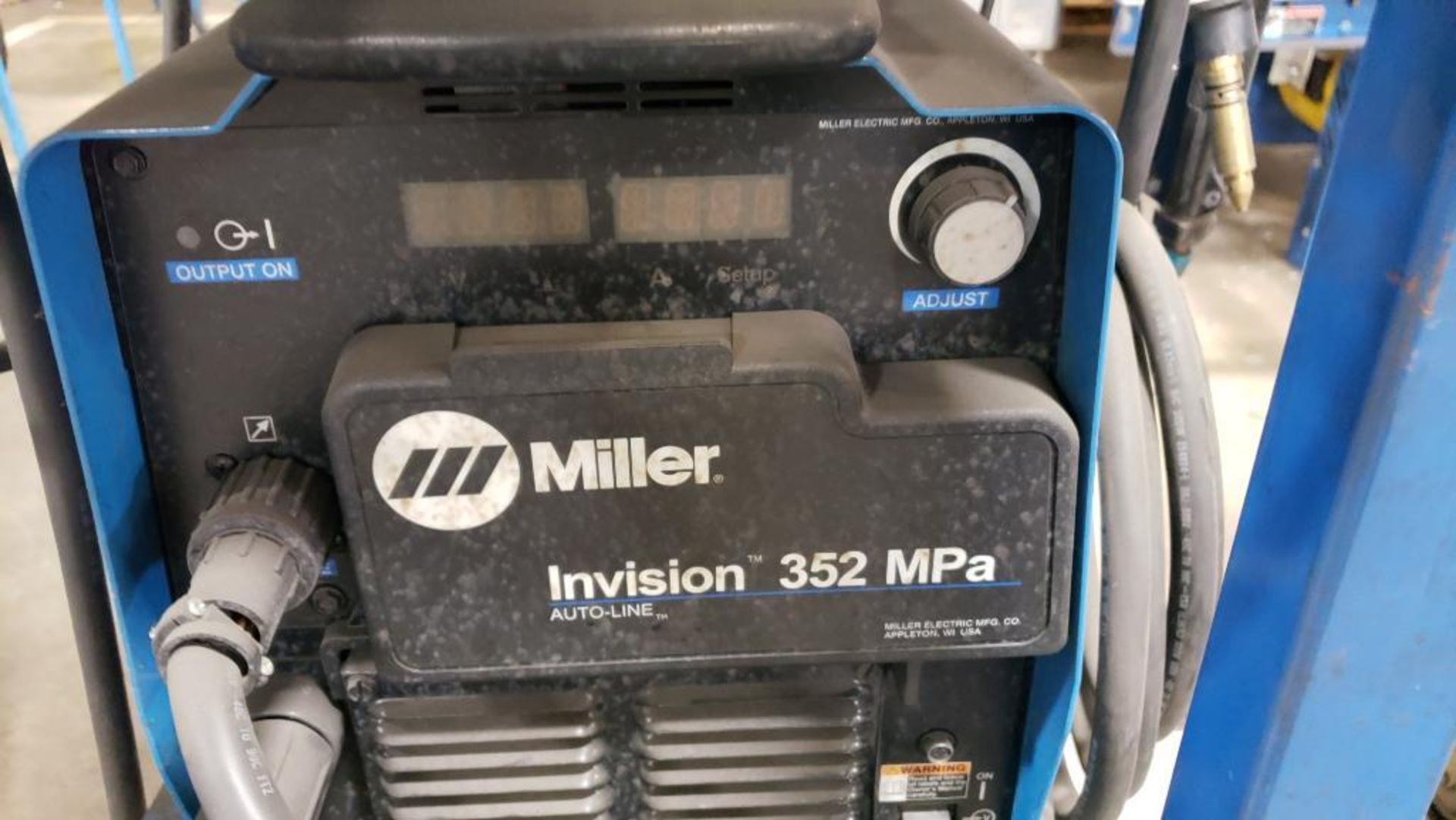 Miller Invision 352 MPa auto-line w/ Miller S-74 MPa Plus wire feeder welding system. - Image 5 of 15