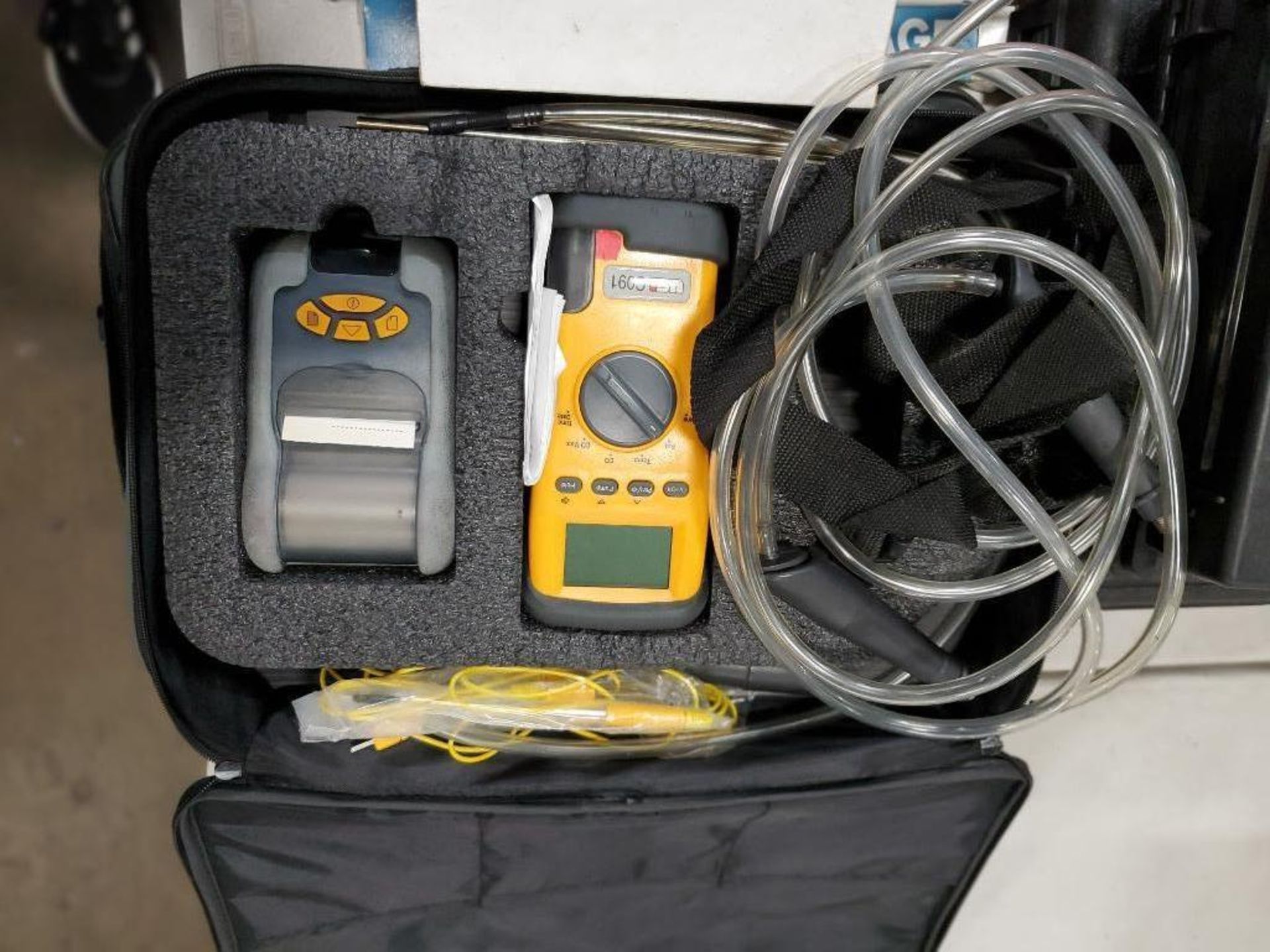 Assorted test and metering equipment. Fluke, UEI, Wagner. - Image 2 of 16