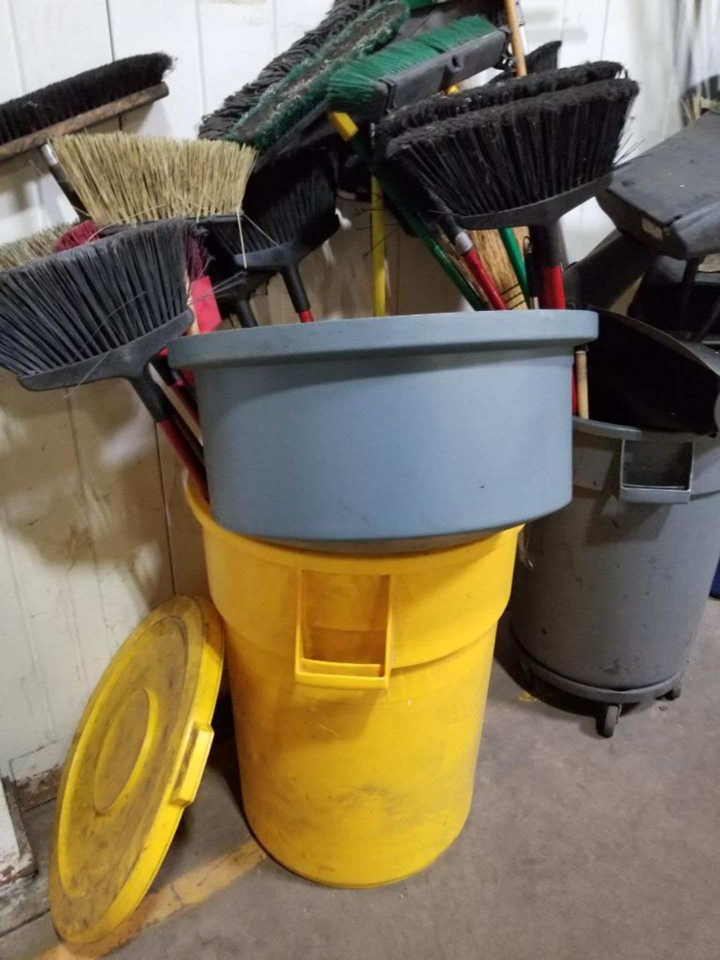 Large qty of trash cans and brooms. - Image 2 of 9