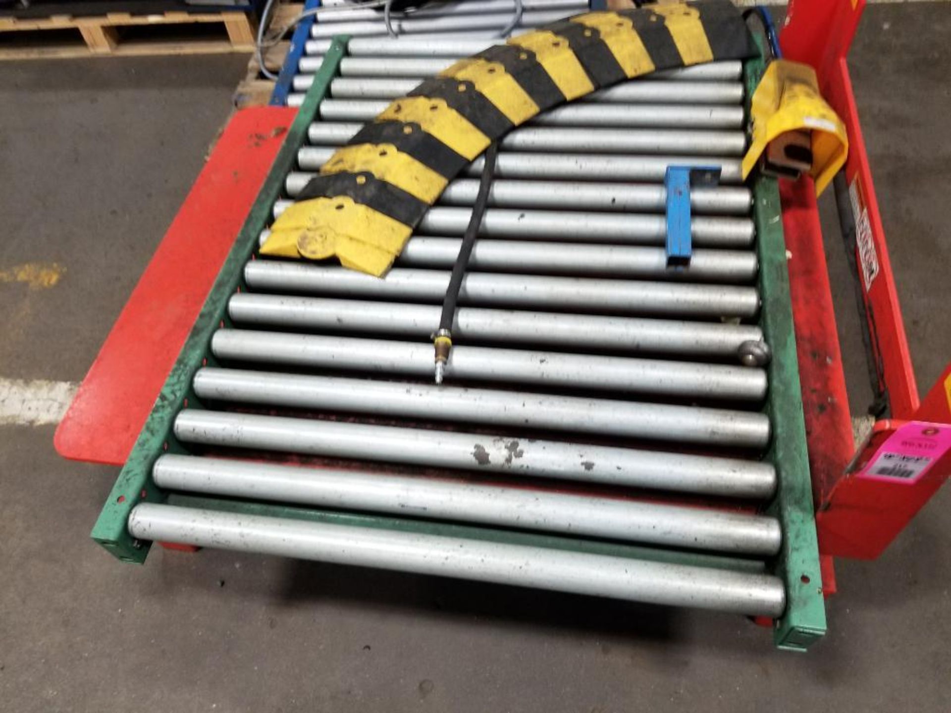 Lifting roller table. 48" wide x 48" length. 1000 LBS Cap.