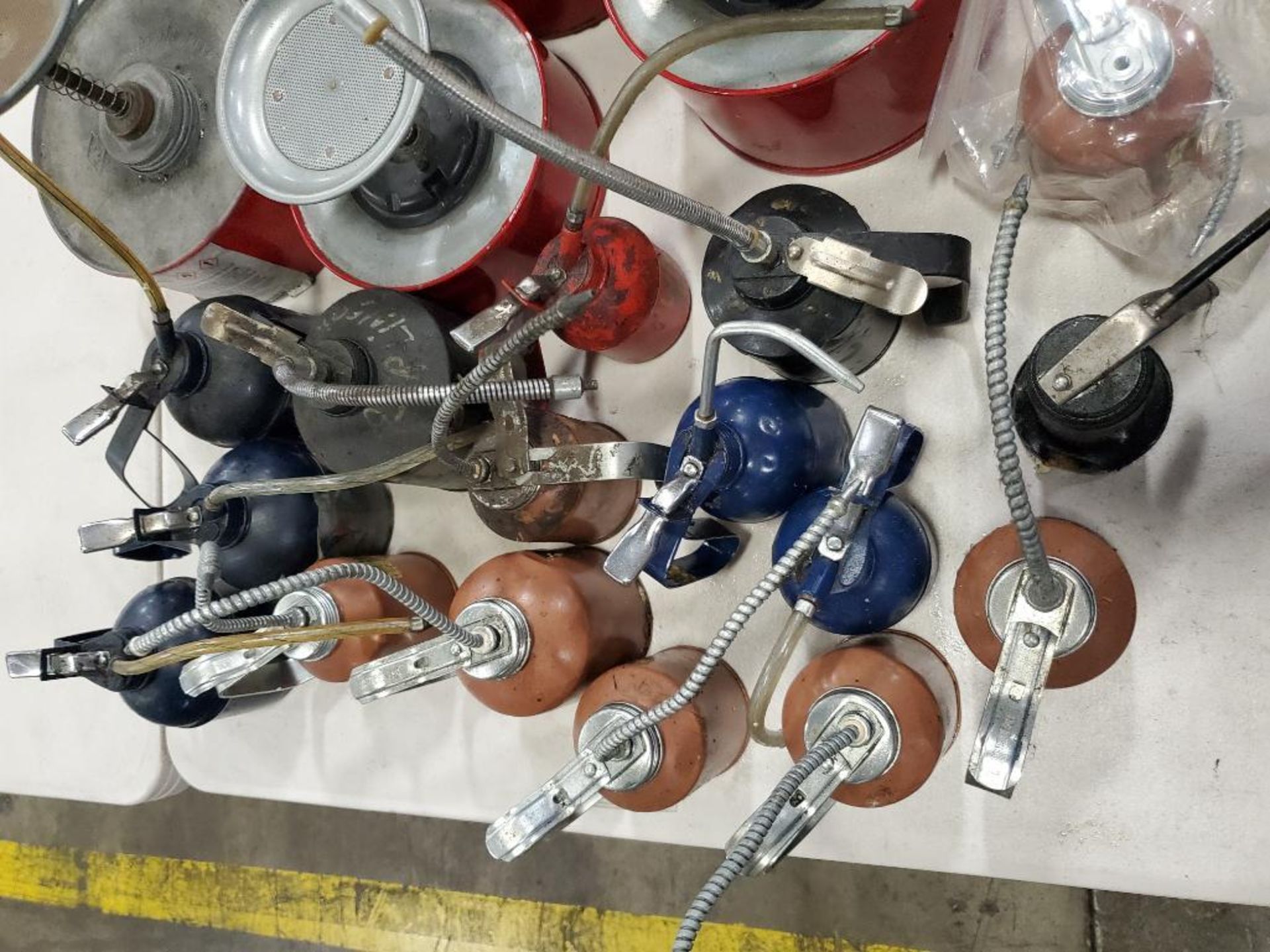 Assorted oilers and lubricators. - Image 5 of 6