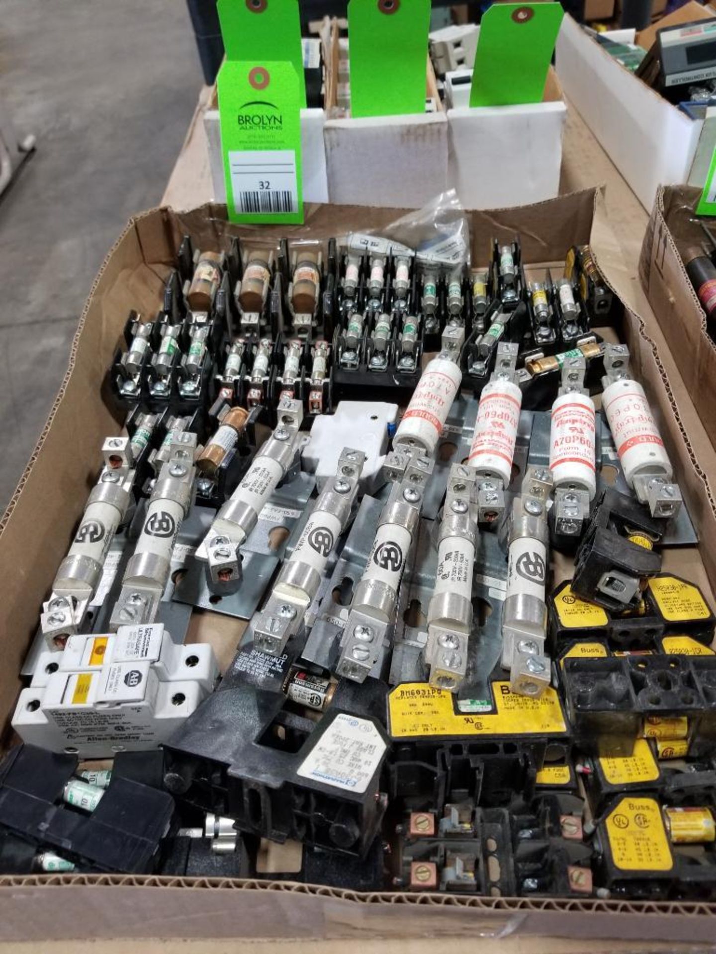 Assorted electrical fuses and holders. Buss, Maraton, Gould.