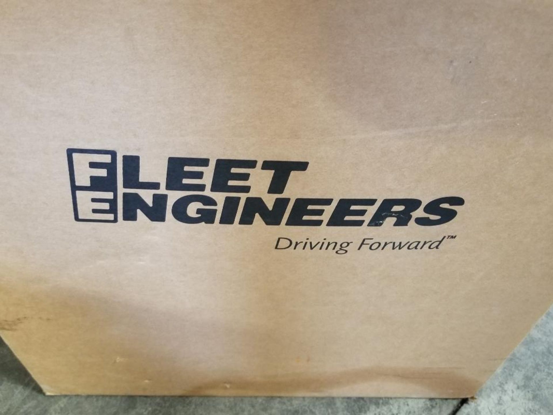 Fleet Engineers 031-00402 truck fenders. New in box. - Image 7 of 9