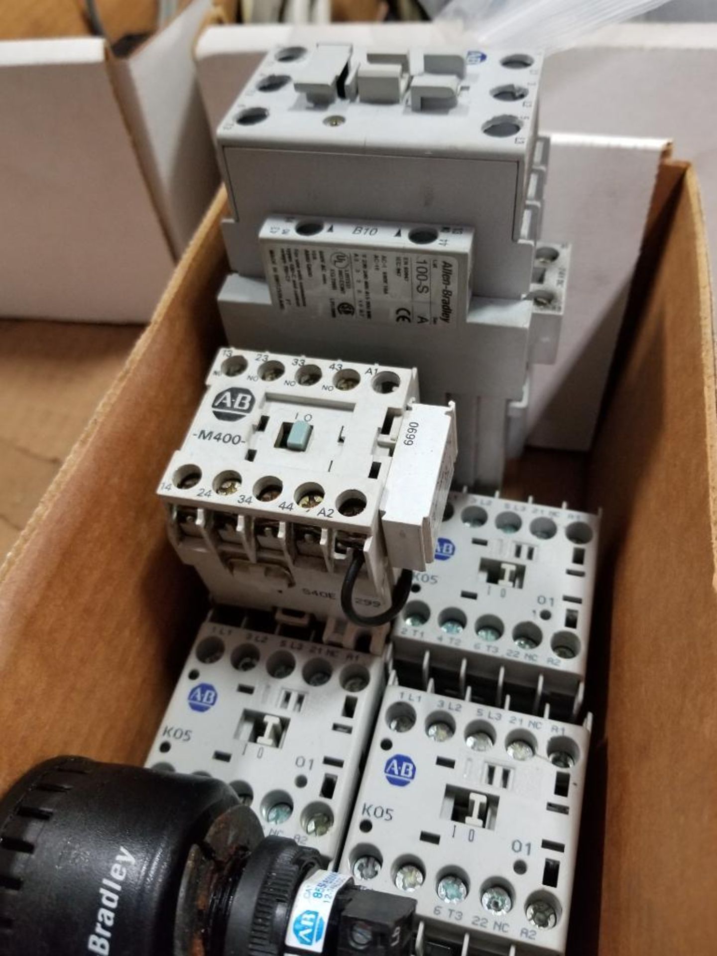 Assorted Allen Bradley electrical breakers, sensors, contactor. - Image 8 of 8