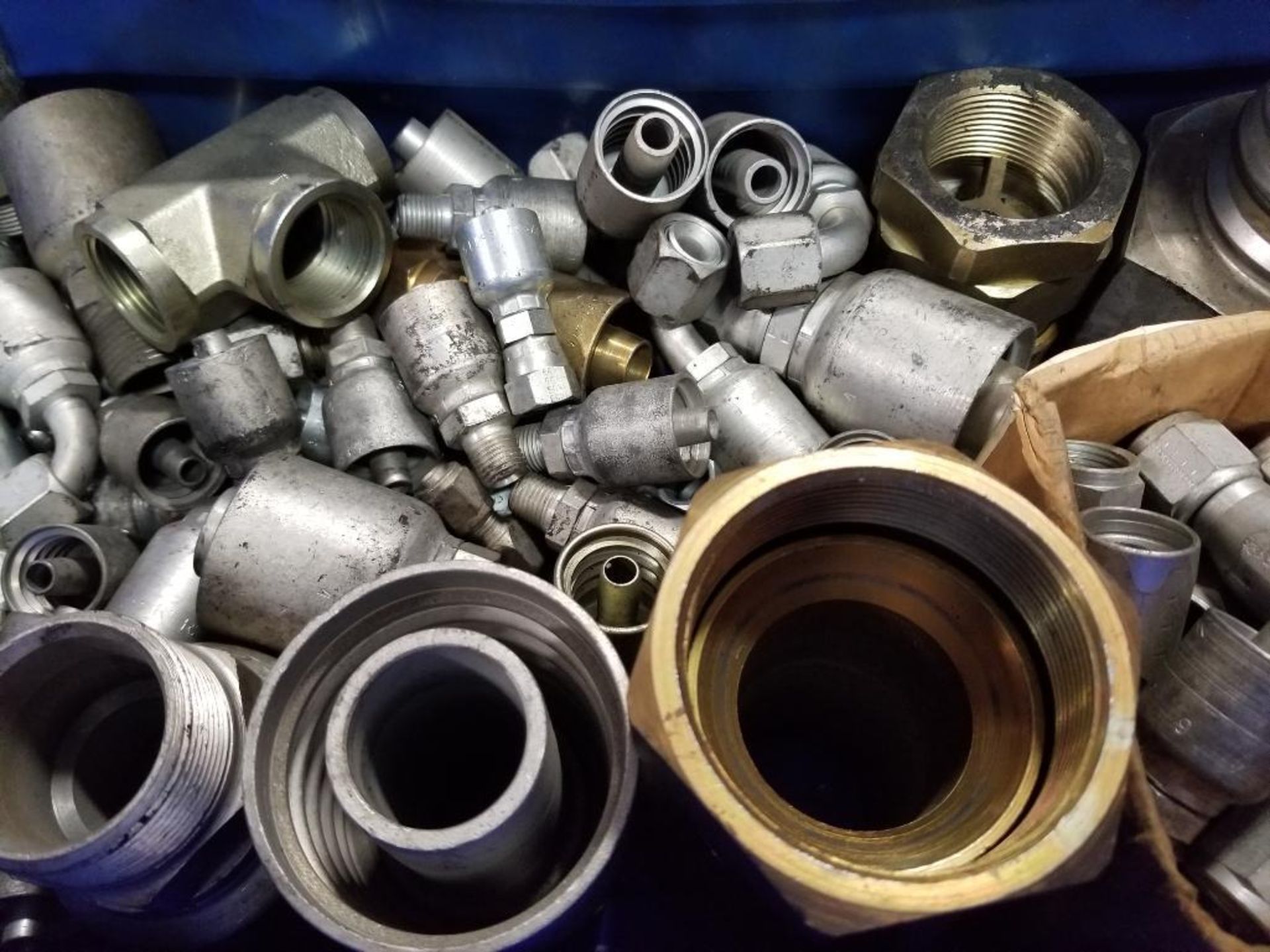 Large qty of fittings. - Image 4 of 10