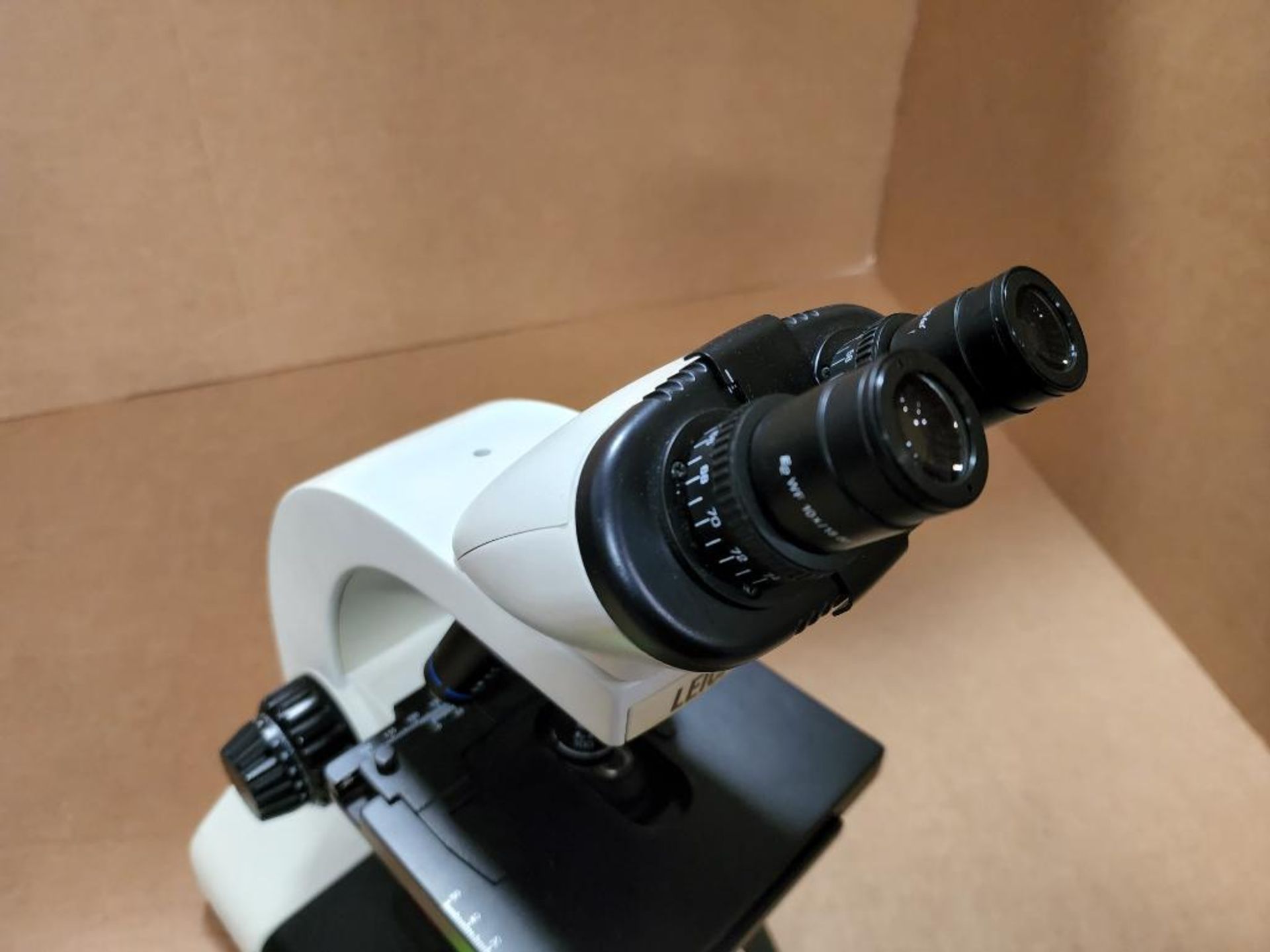 Leica CME Microscope 120VAC. 1349521X. - Image 4 of 7