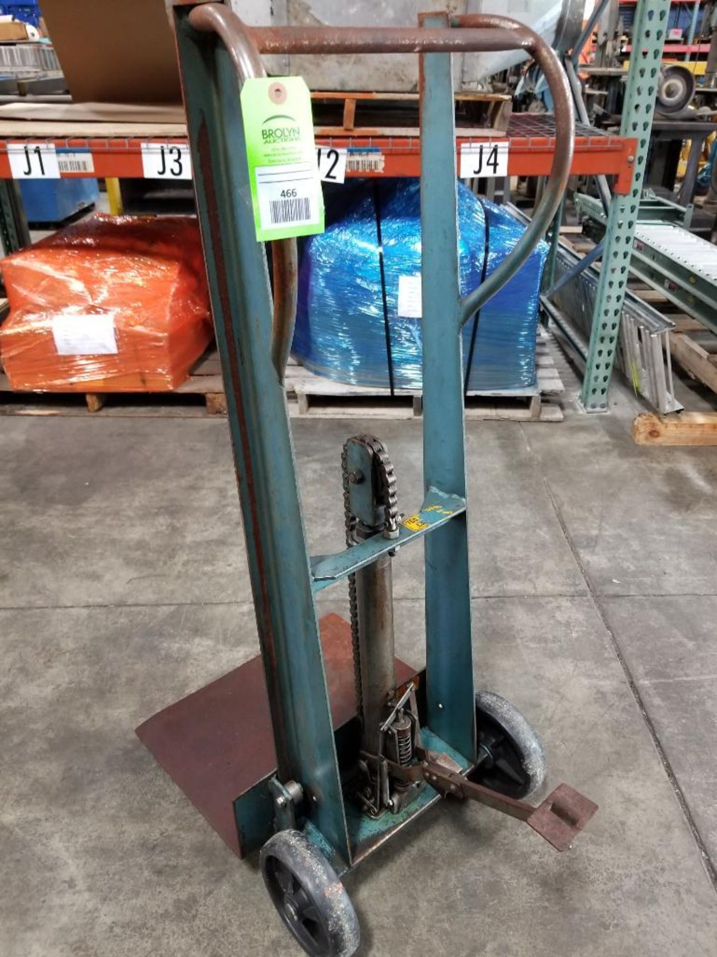 Hercules stacker hand truck die lift. 750 LBS Lift Cap.