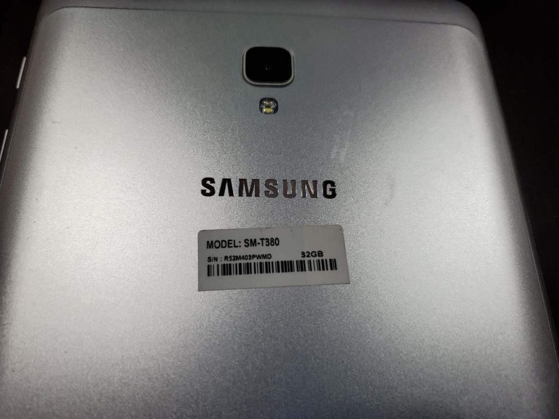 Qty 3 - Samsung tablet. SM-T380. - Image 3 of 3