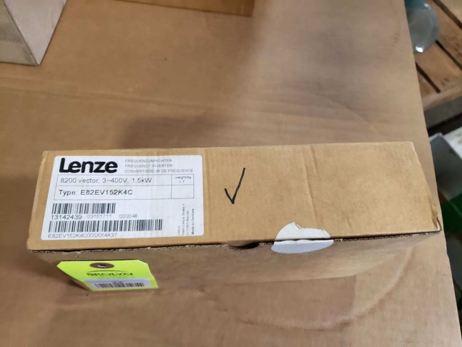 Lenze 8200 Vector drive 13142439. 3PH, 400/500V, 1.5kW, 2HP. - Image 2 of 7