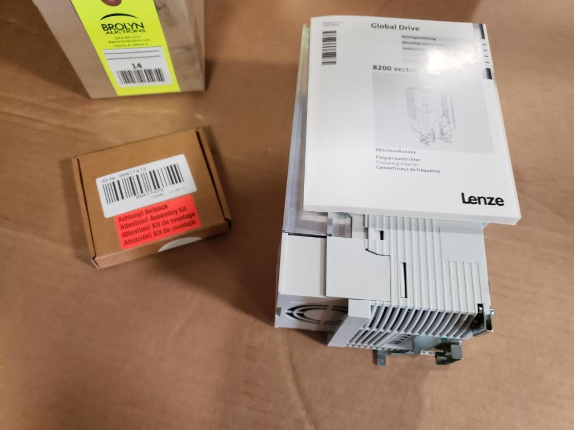 Lenze frequency inverter 13141964. 8200 vector, 3PH, 400V, 4.0kW. - Image 6 of 12