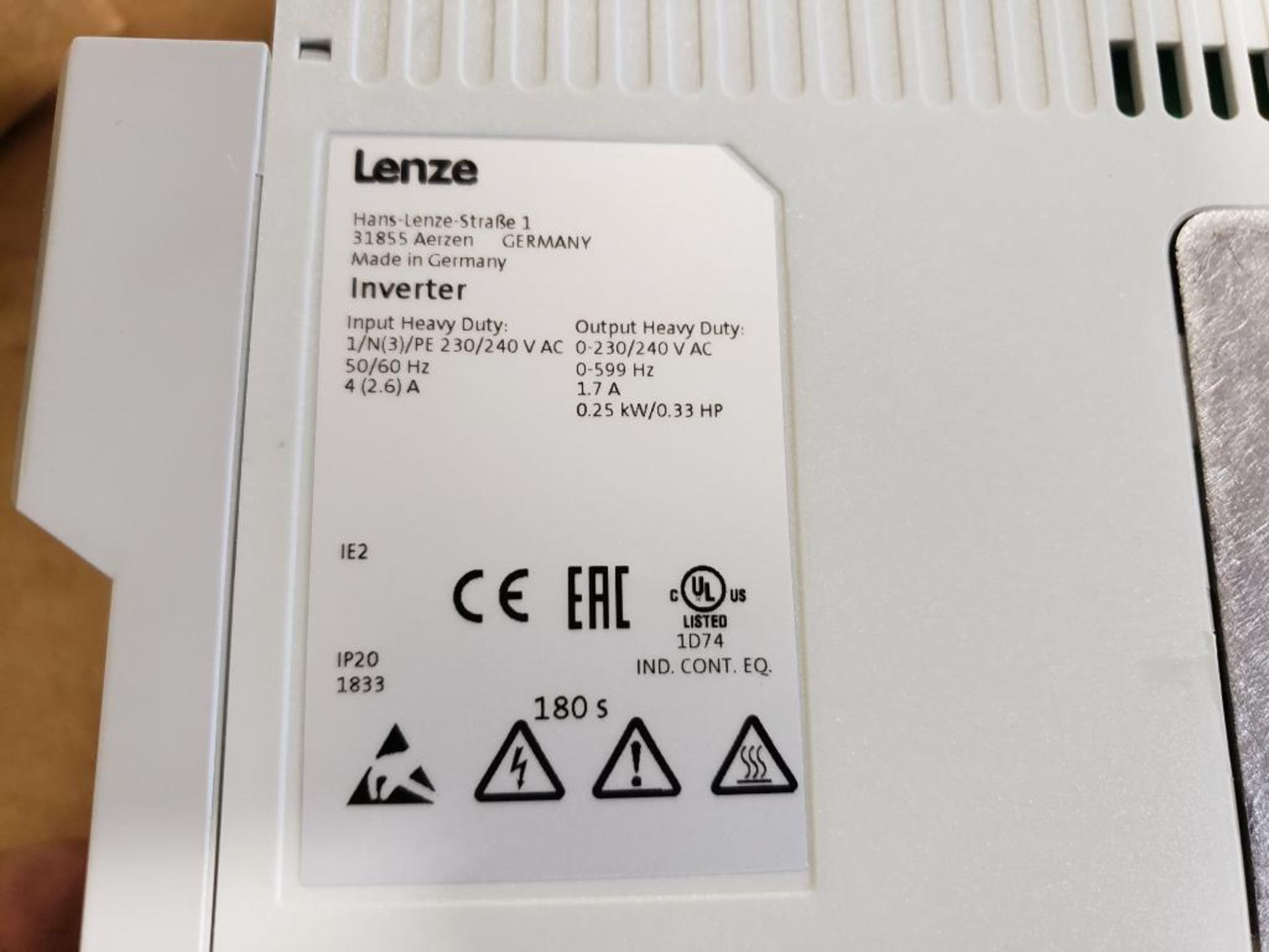 Lenze i550 inverter drive I55AE125D10001000S. 240V, 0.25kW. - Image 3 of 5