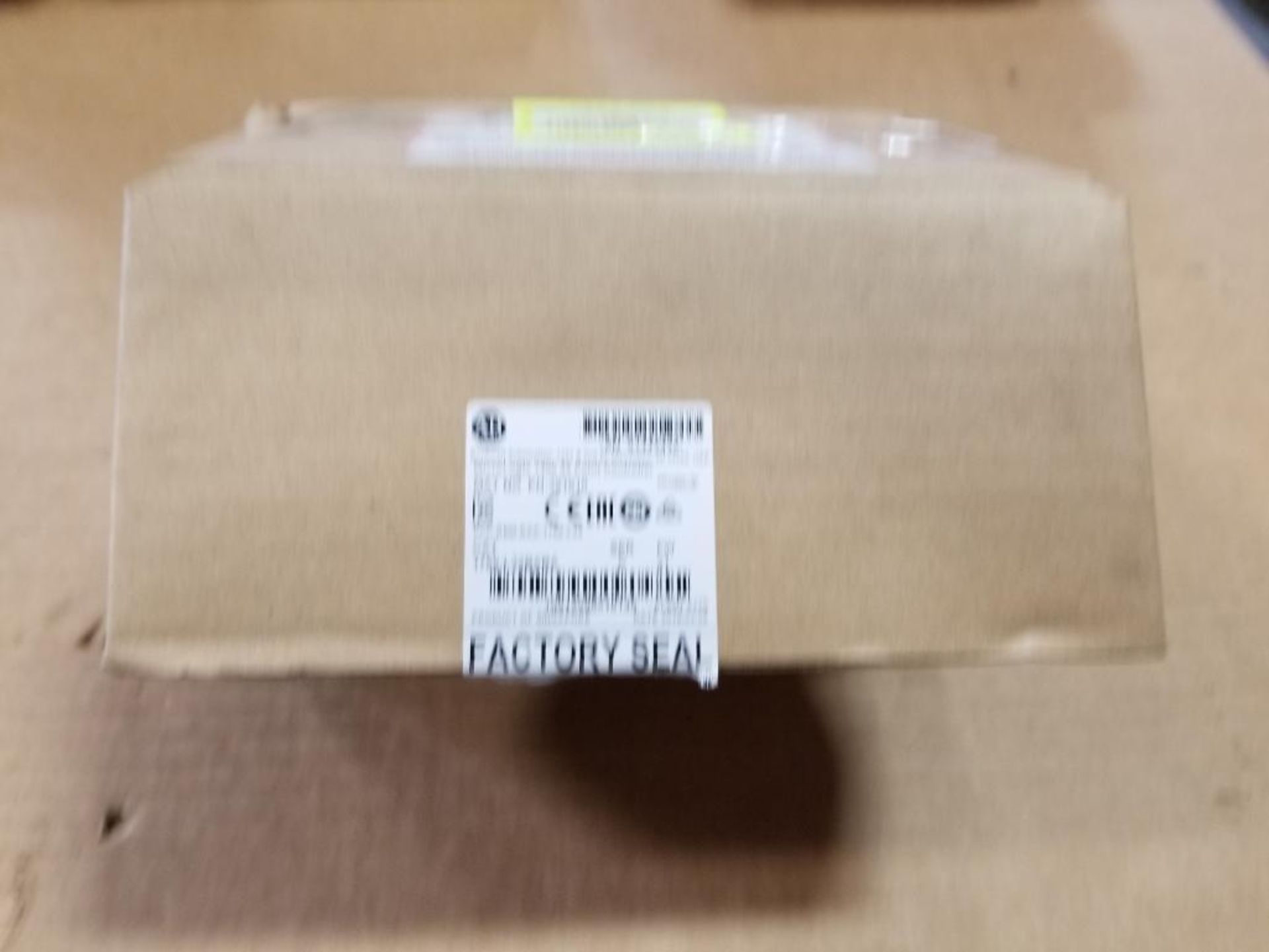 Allen Bradley MicroLogix 1400 32-Point Controller. 1766-L32BXBA. - Image 2 of 9