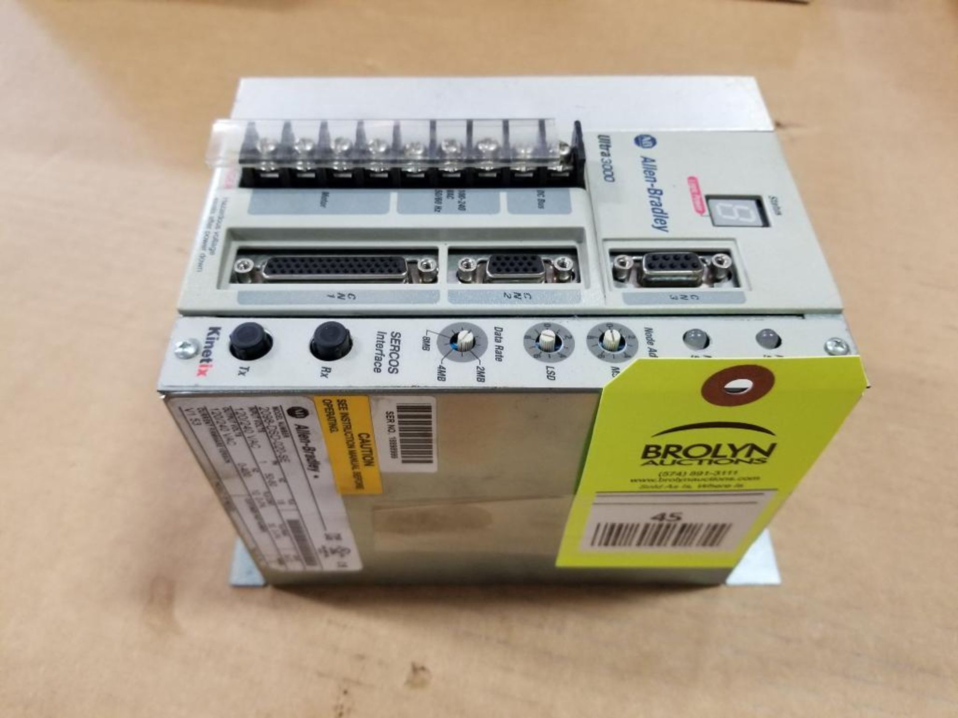 Allen Bradley Ultra 3000 2098-DSD-020-SE servo drive.