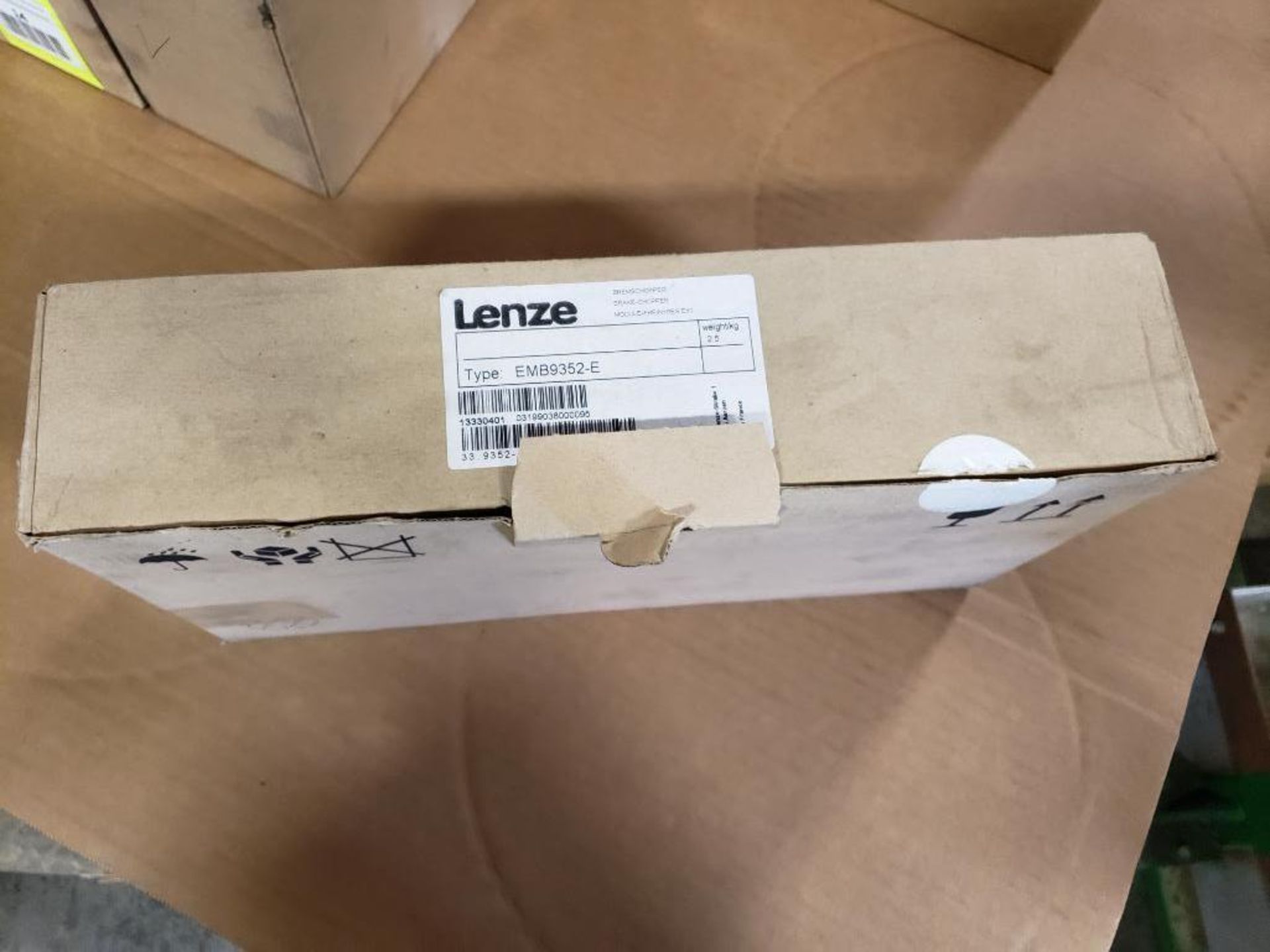 Lenze EMB9352-E 13330401 drive. - Image 2 of 9