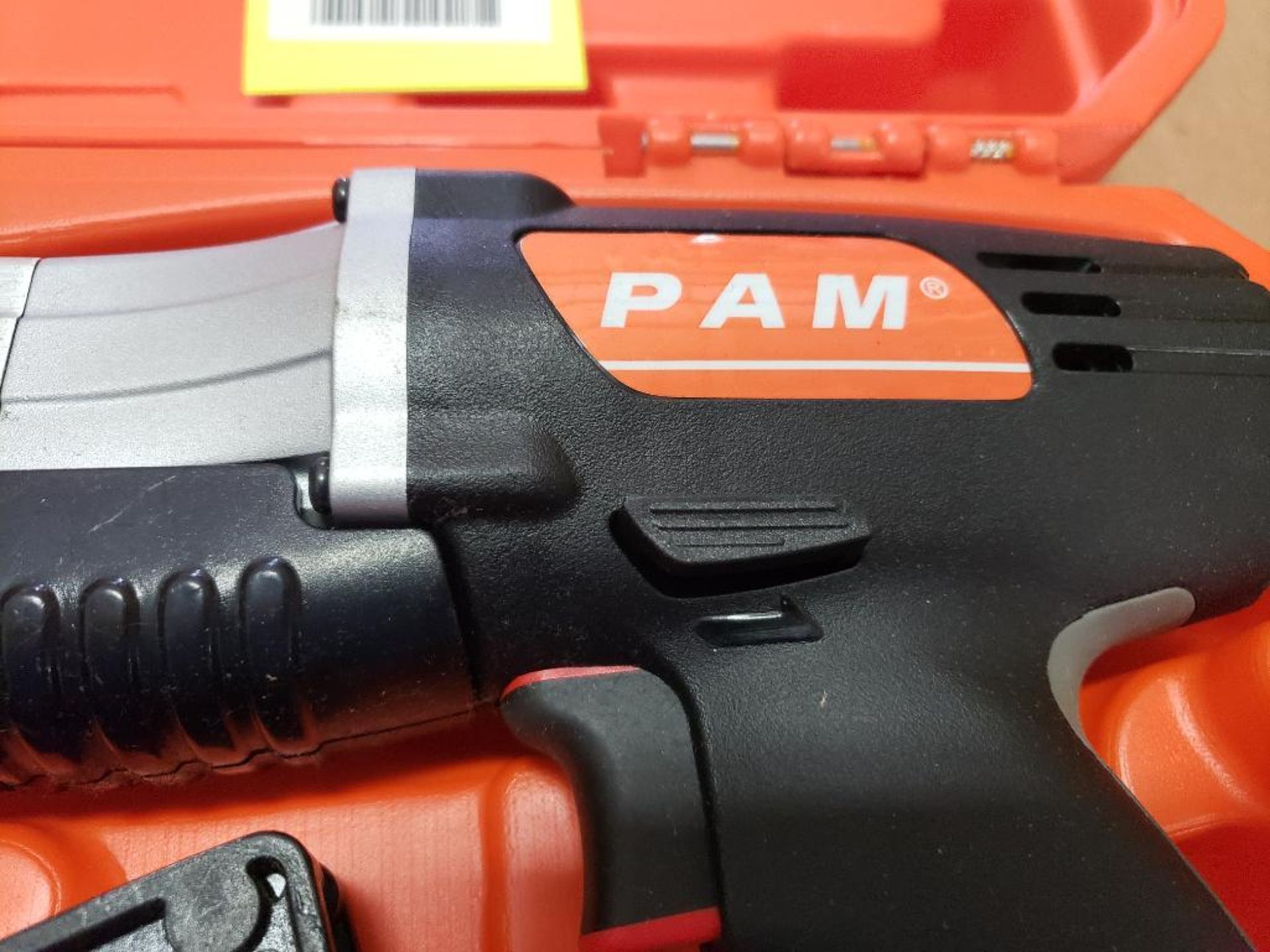 PAM PC-12 cordless screw gun kit. - Image 3 of 7