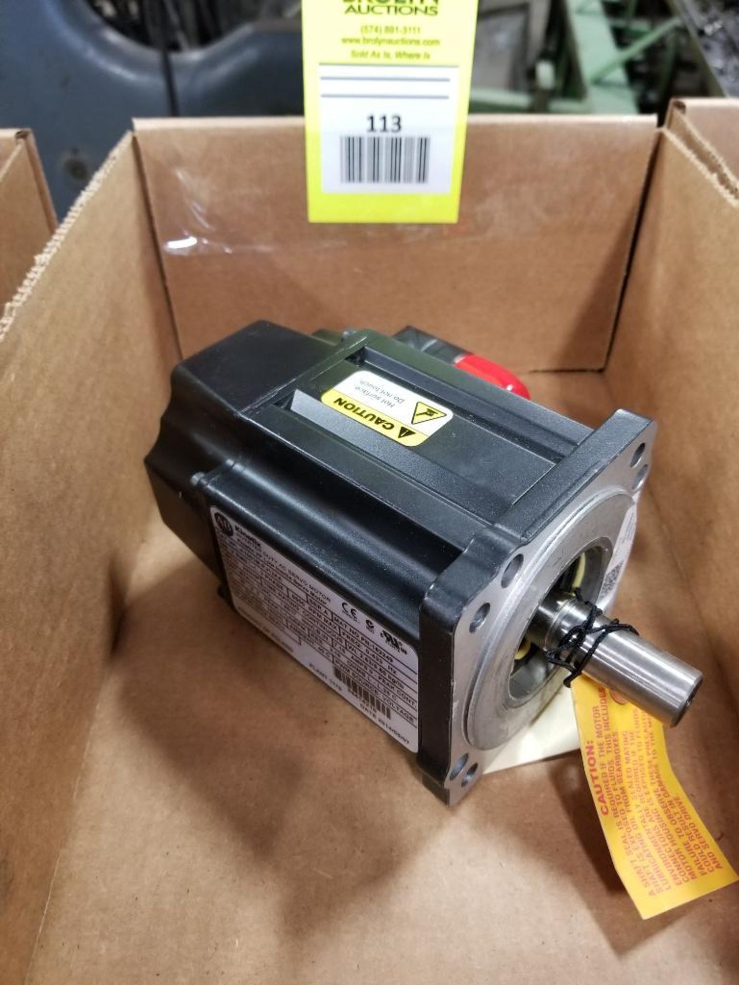 1.73HP Allen Bradley inverter duty ac servo motor VPL-A1001M-PJ12AA. 3PH, 240V, 6500RPM. New no box.