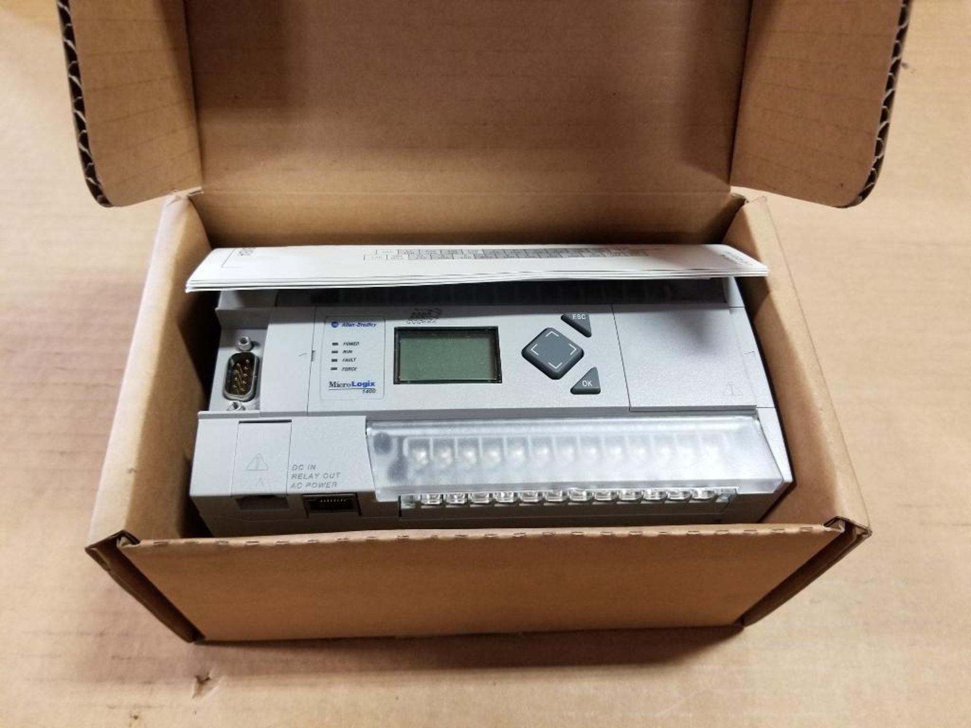 Allen Bradley MicroLogix 1400 32-Point Controller. 1766-L32BWA.