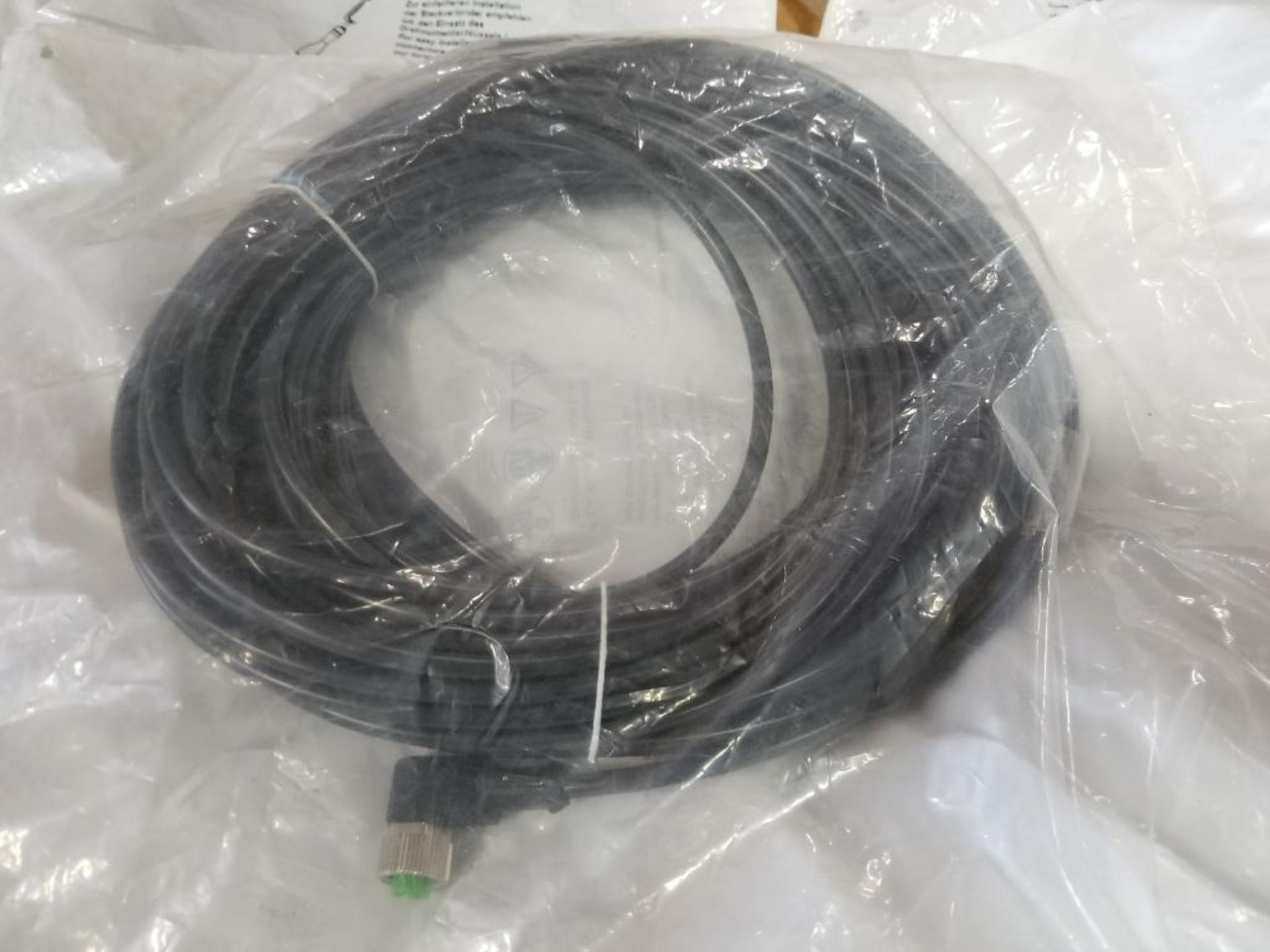 Qty 4 - Murr Elektronik assorted interconnect cables. New in package. - Image 6 of 6