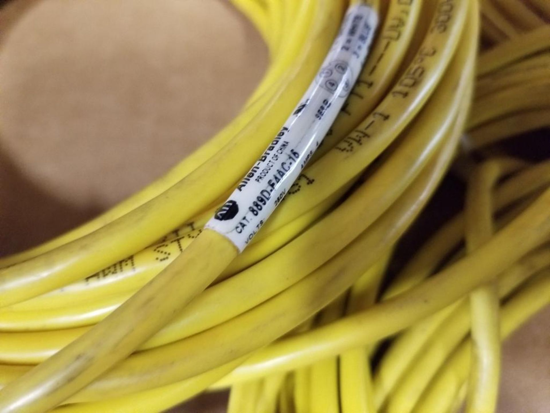 Assorted interconnect cables. - Image 3 of 9