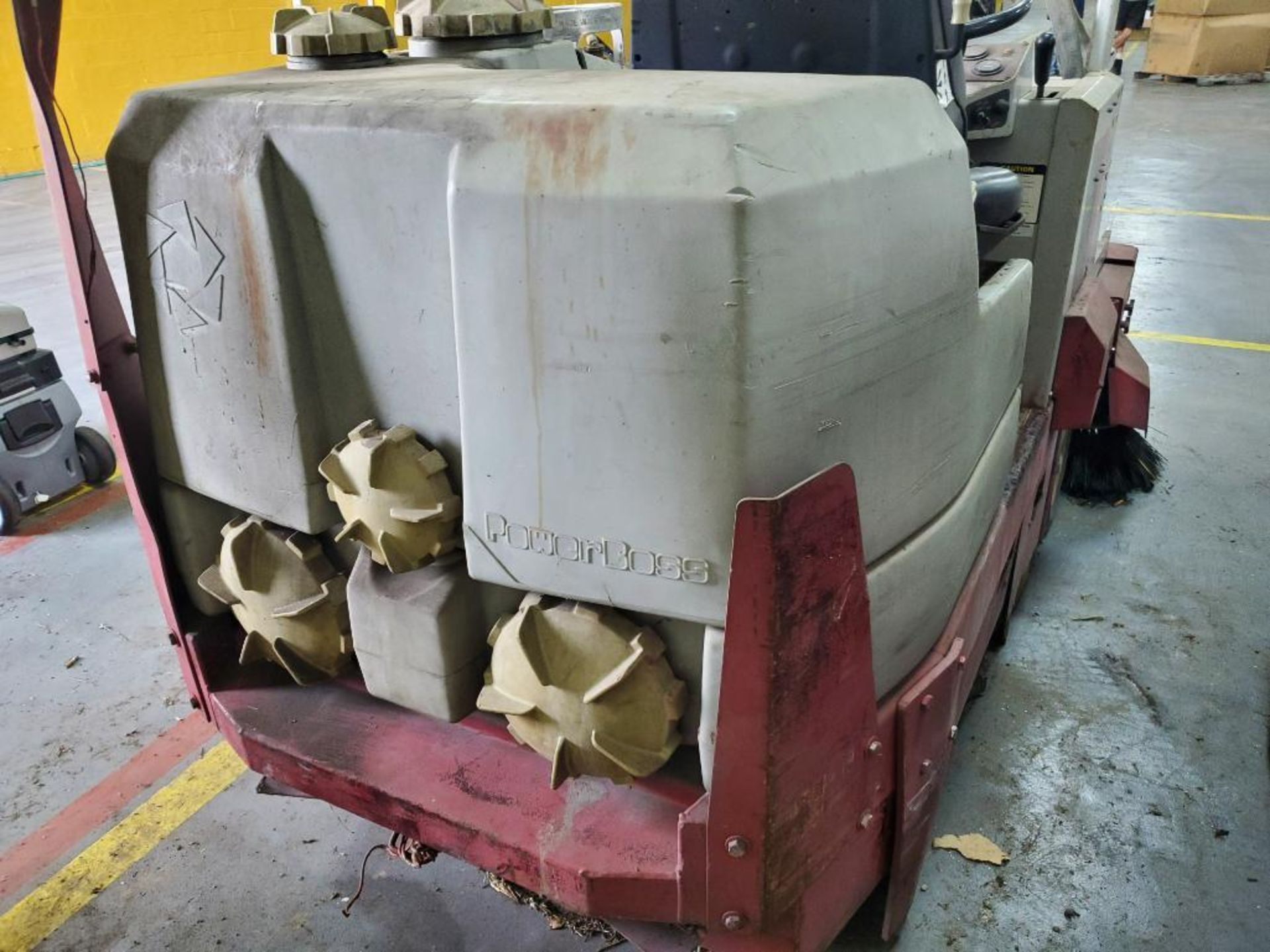 LP Powerboss ride on floor scrubber. Model TSS/82. Serial number 9593117. - Image 9 of 13