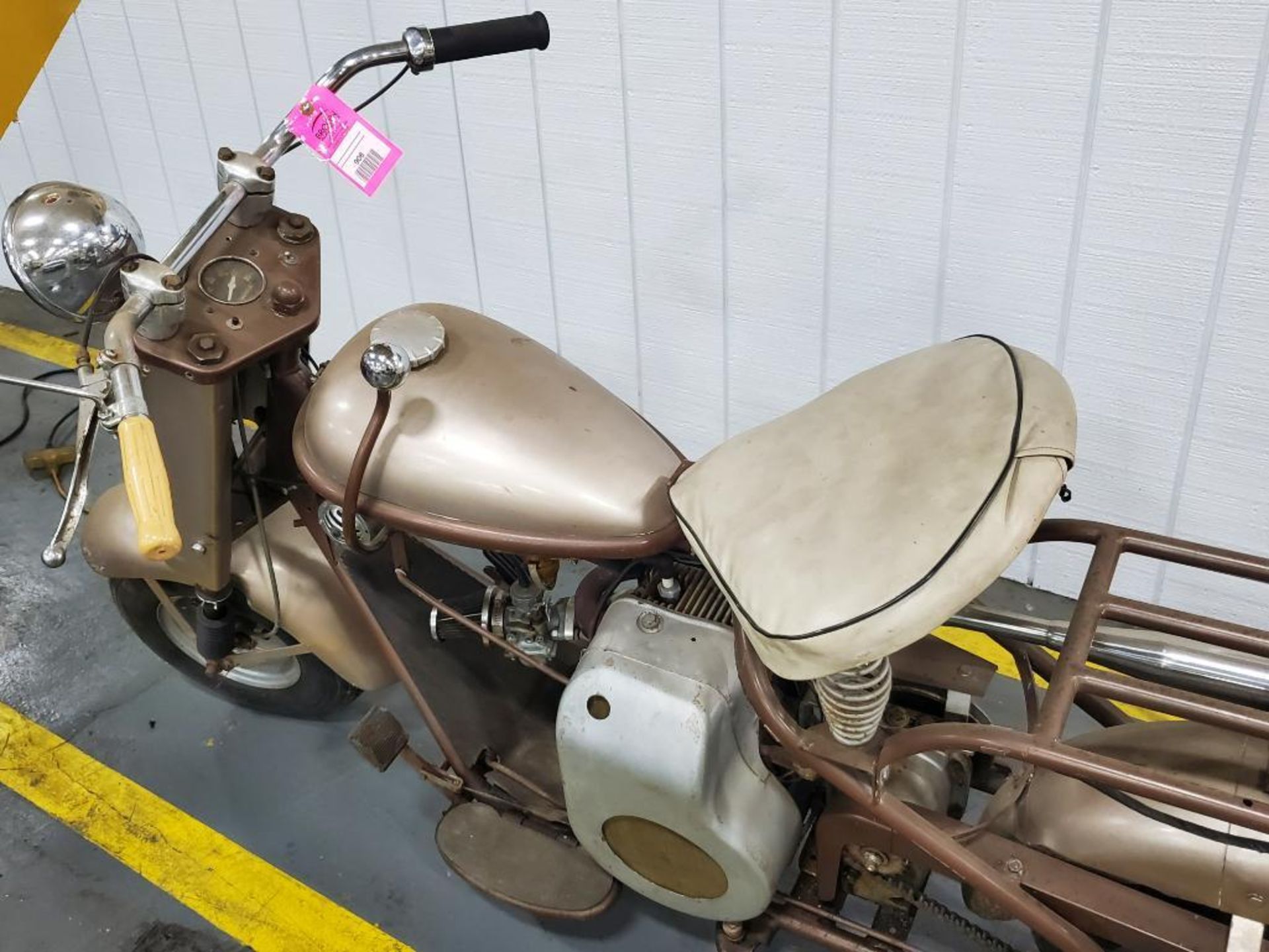 Cushman gas scooter. Said to be from early 1940's. - Image 12 of 12