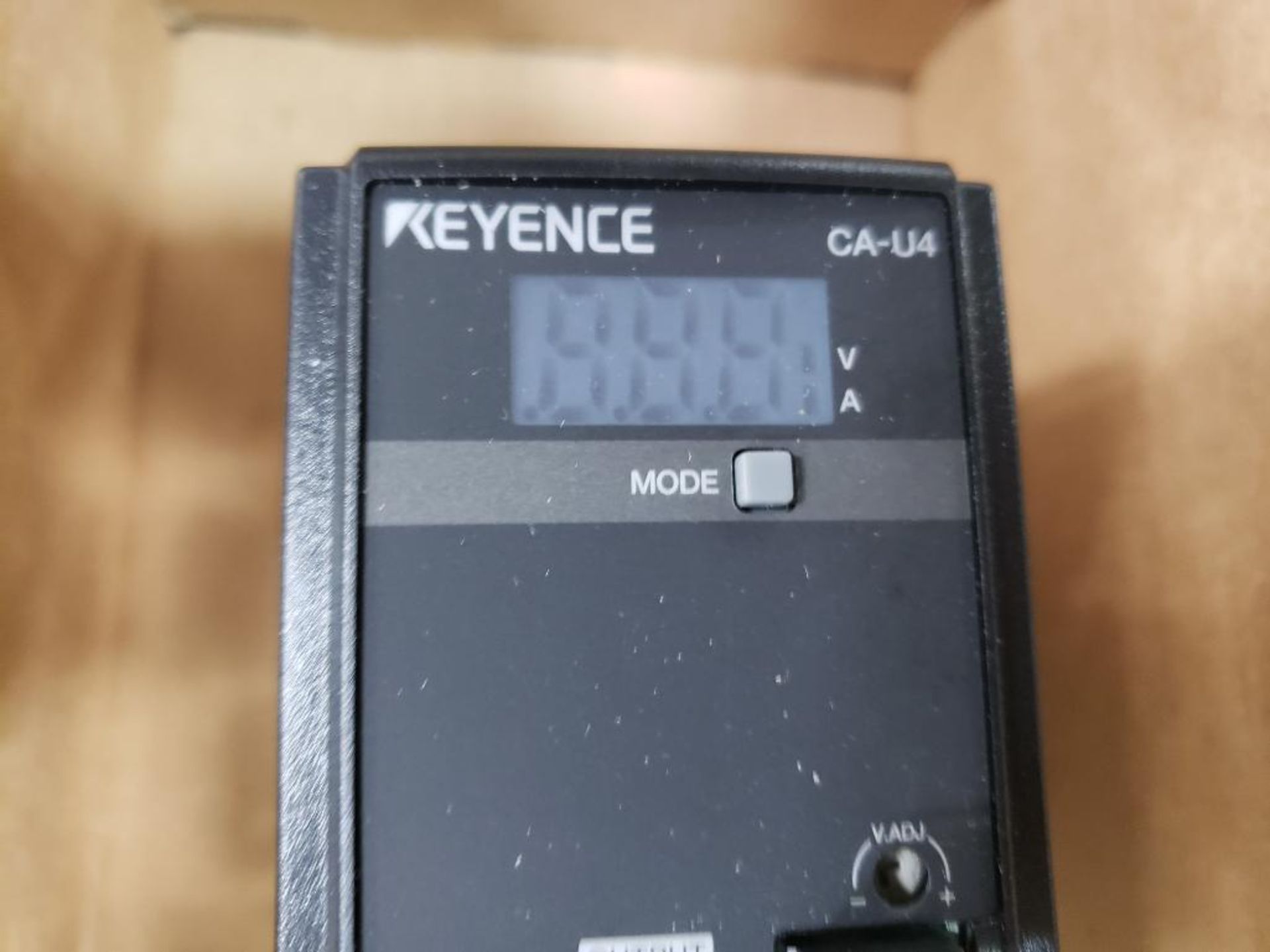 Keyence power supply. Part number CA-U4. - Image 3 of 5