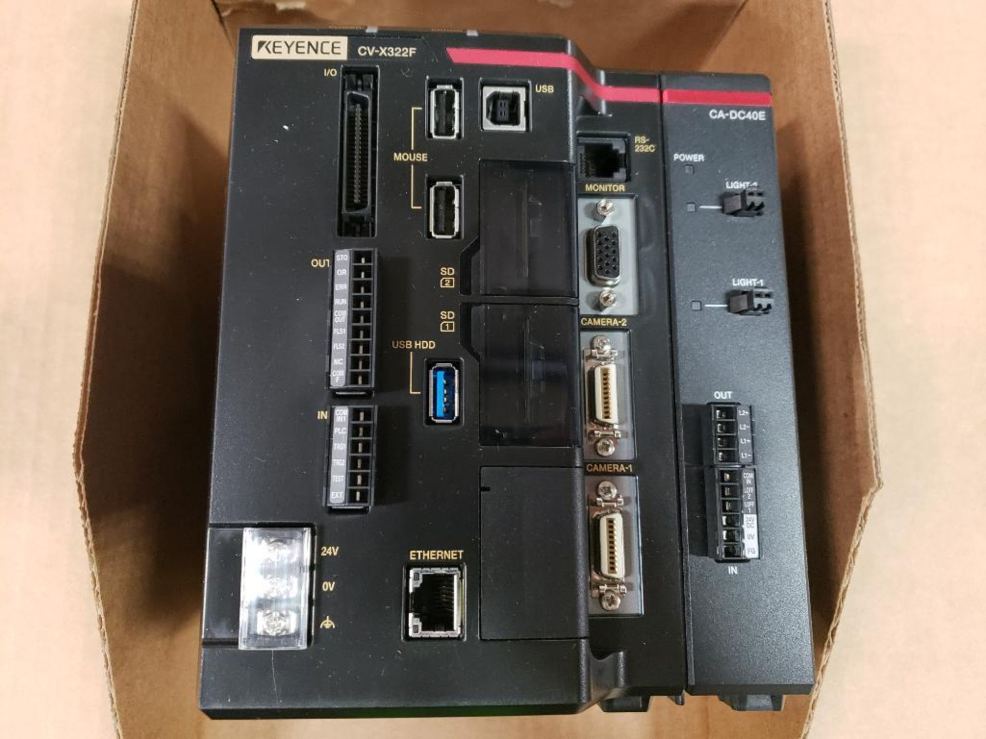 Keyence vision system controller. Part number CV-X322F with sub part CA-DC40E. - Image 2 of 6