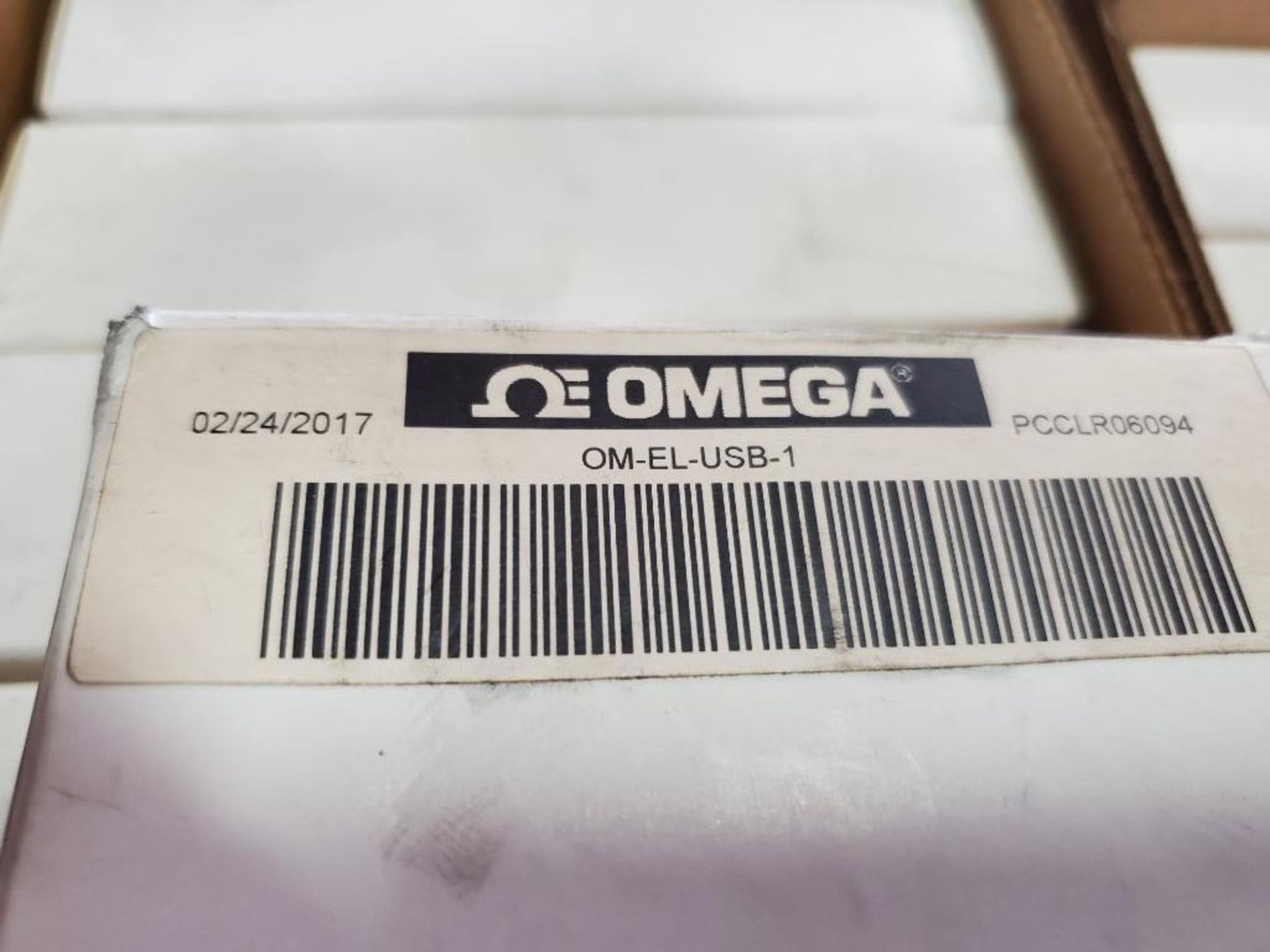 Qty 7 - Omega USB temperature logger. Part number OM-EL-USB-1. New in box. - Image 3 of 3