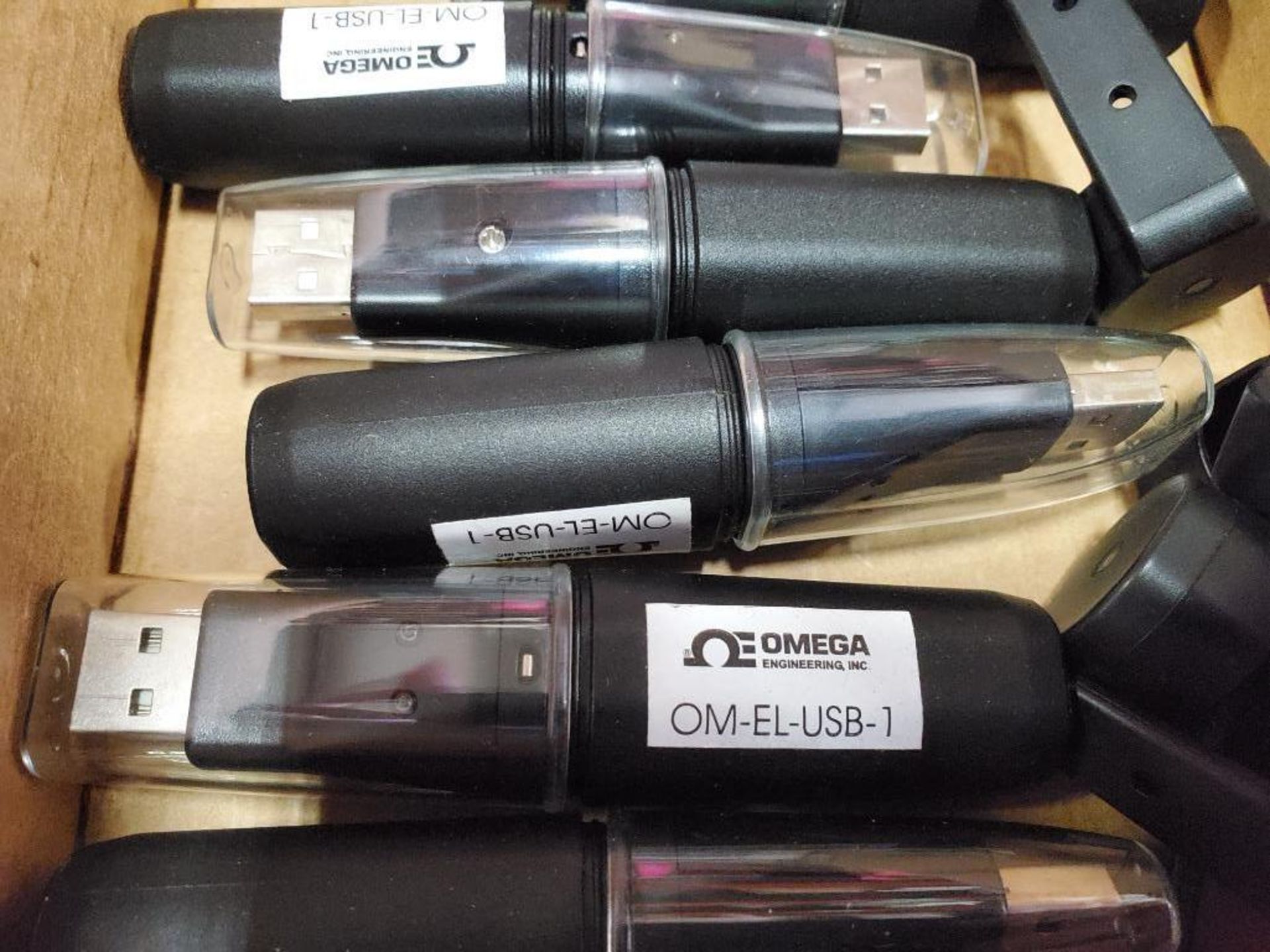 Qty 10 - Omega USB temperature logger. Part number OM-EL-USB-1. - Image 3 of 4