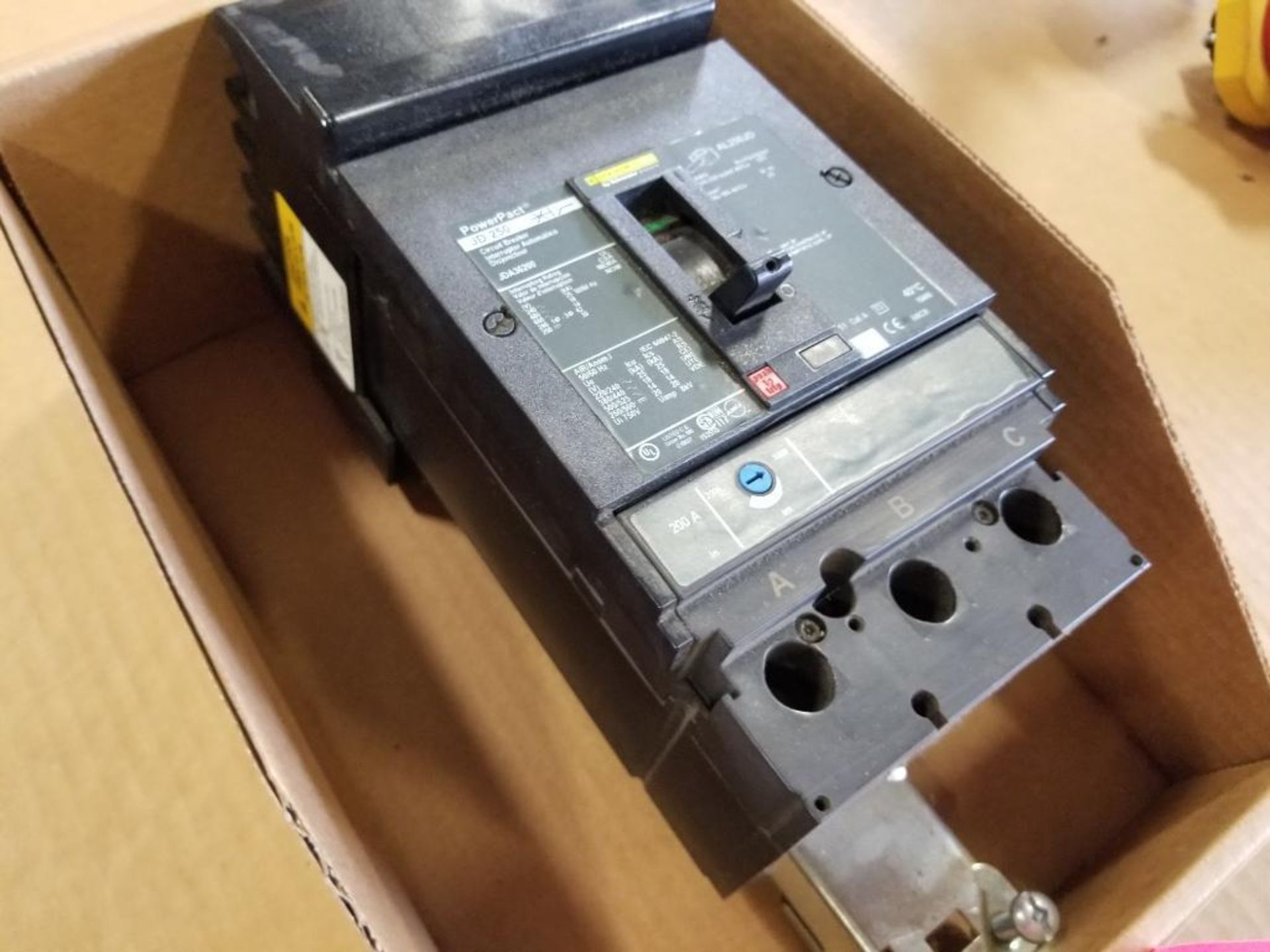 Square D PowerPact circuit breaker. Part number JDA36200. - Image 4 of 4