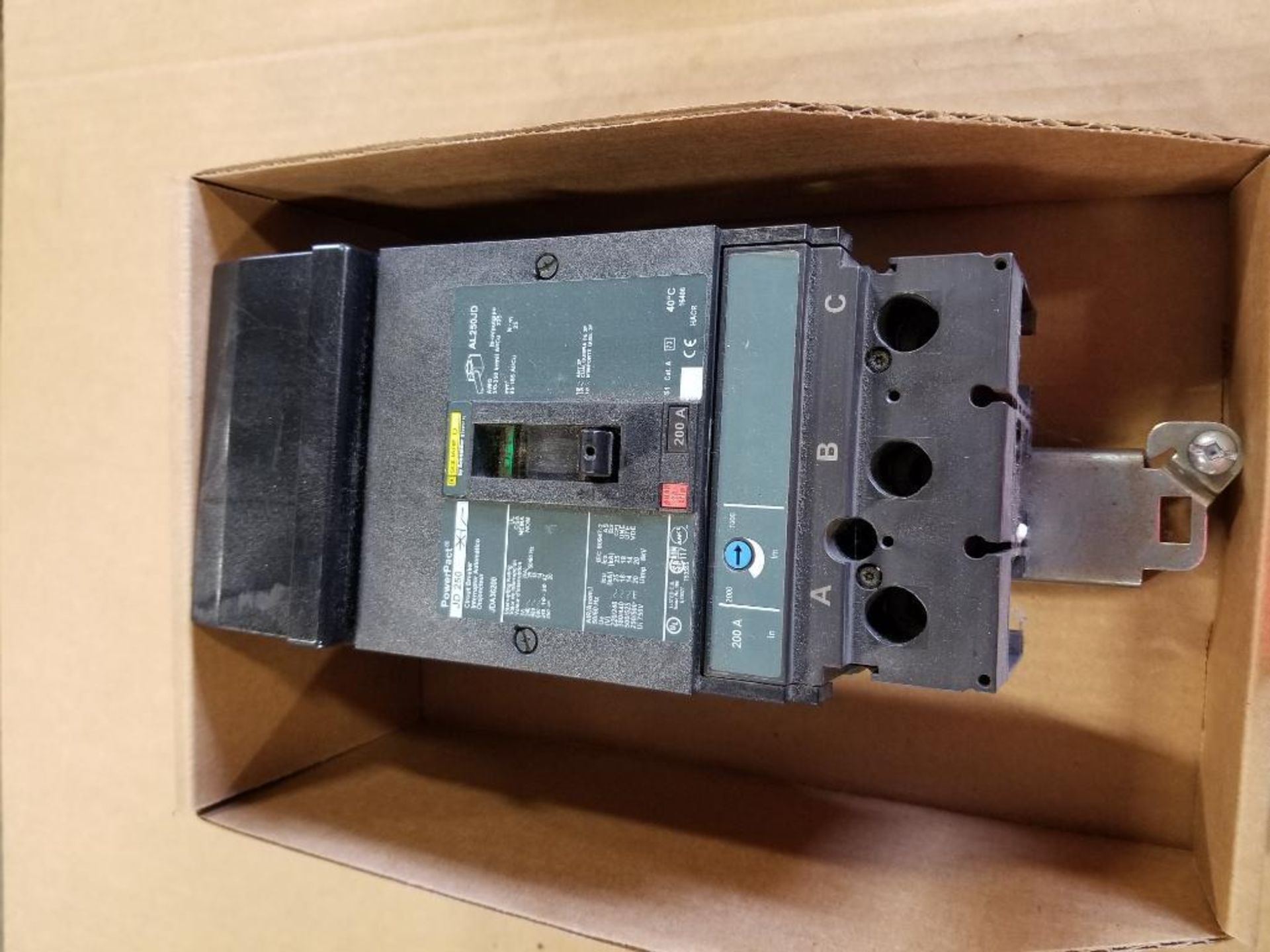 Square D PowerPact circuit breaker. Part number JDA36200. - Image 2 of 4