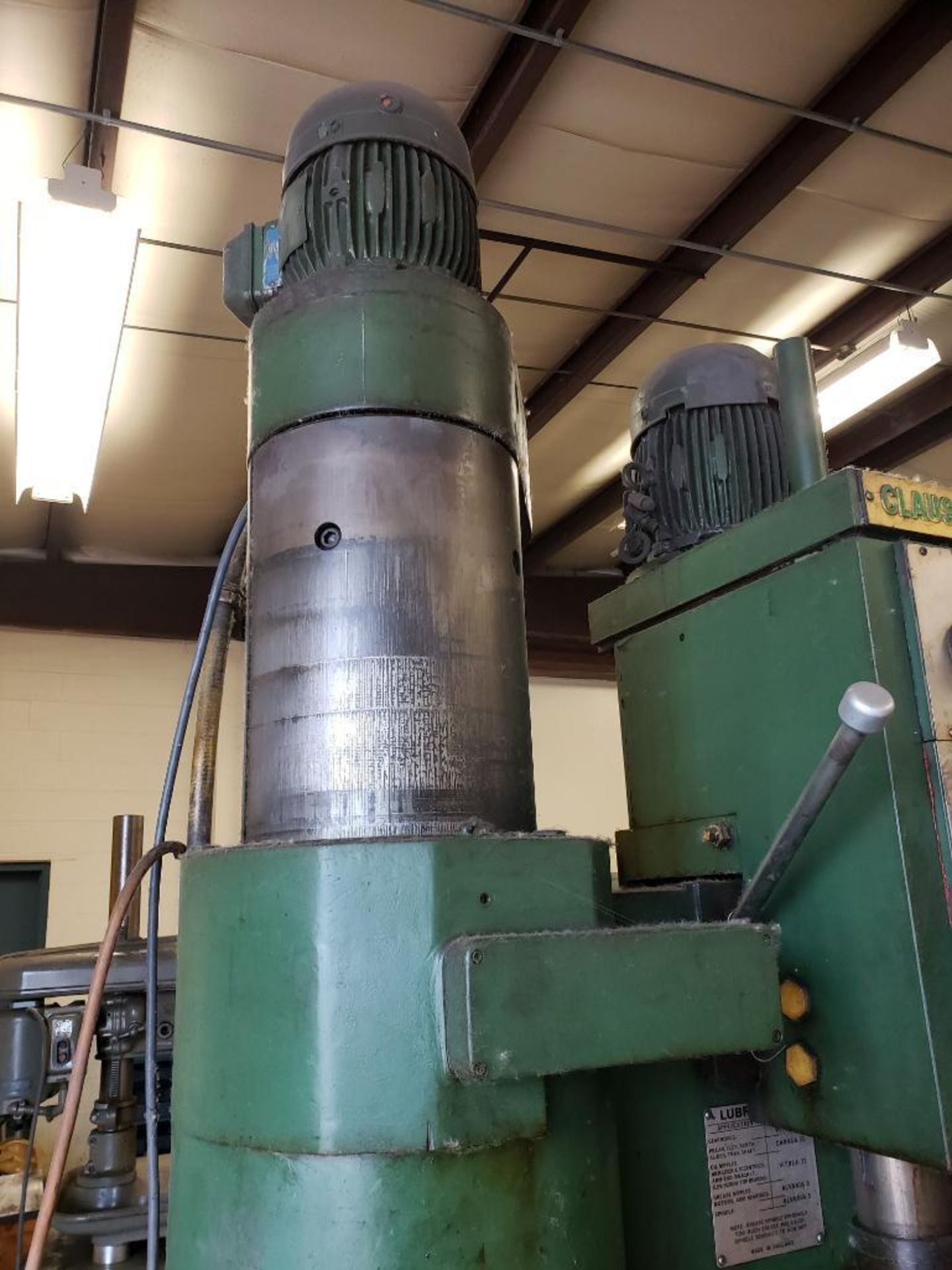 Clausing Colchester radial drill press. NO markings on drill for size. Appears to be 4ft x 12in. - Image 4 of 14