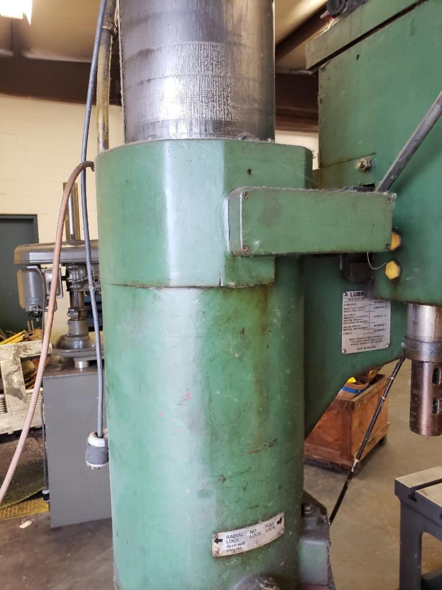 Clausing Colchester radial drill press. NO markings on drill for size. Appears to be 4ft x 12in. - Image 3 of 14